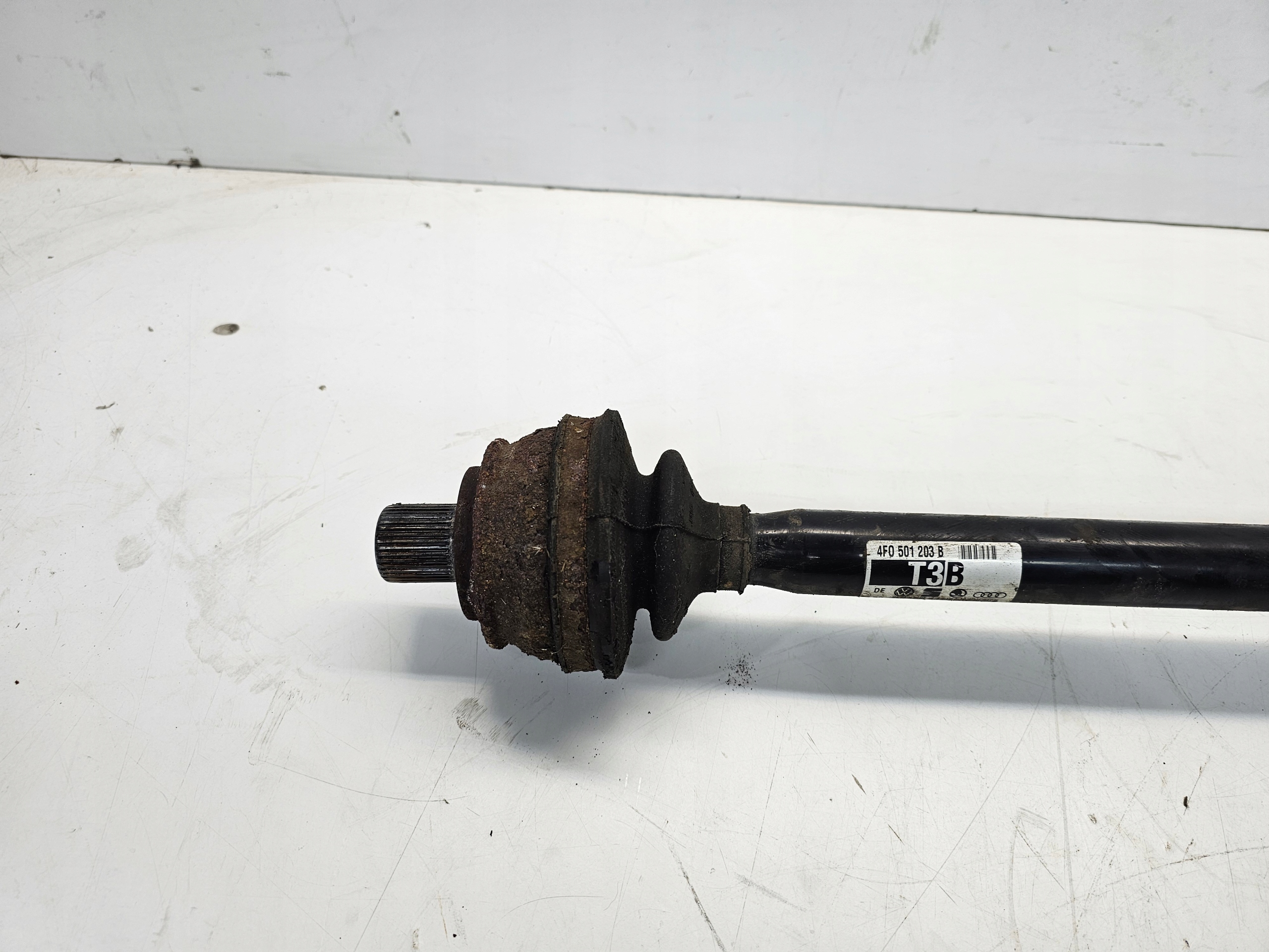 semi-axis left right rear AUDI A6 C6 4F0501203B