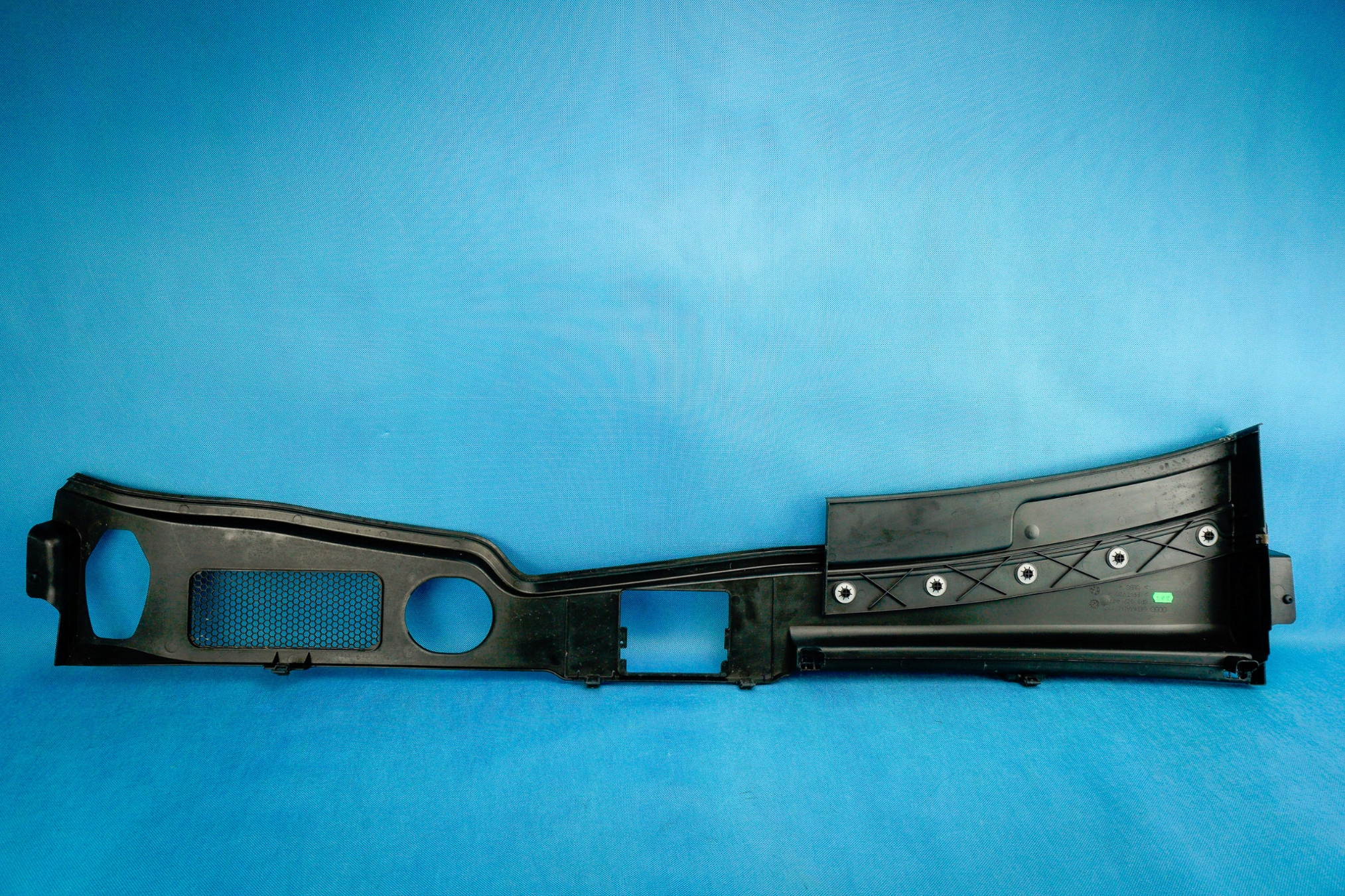 torpedo cap cover Audi Q5 8R 8R1819447C
