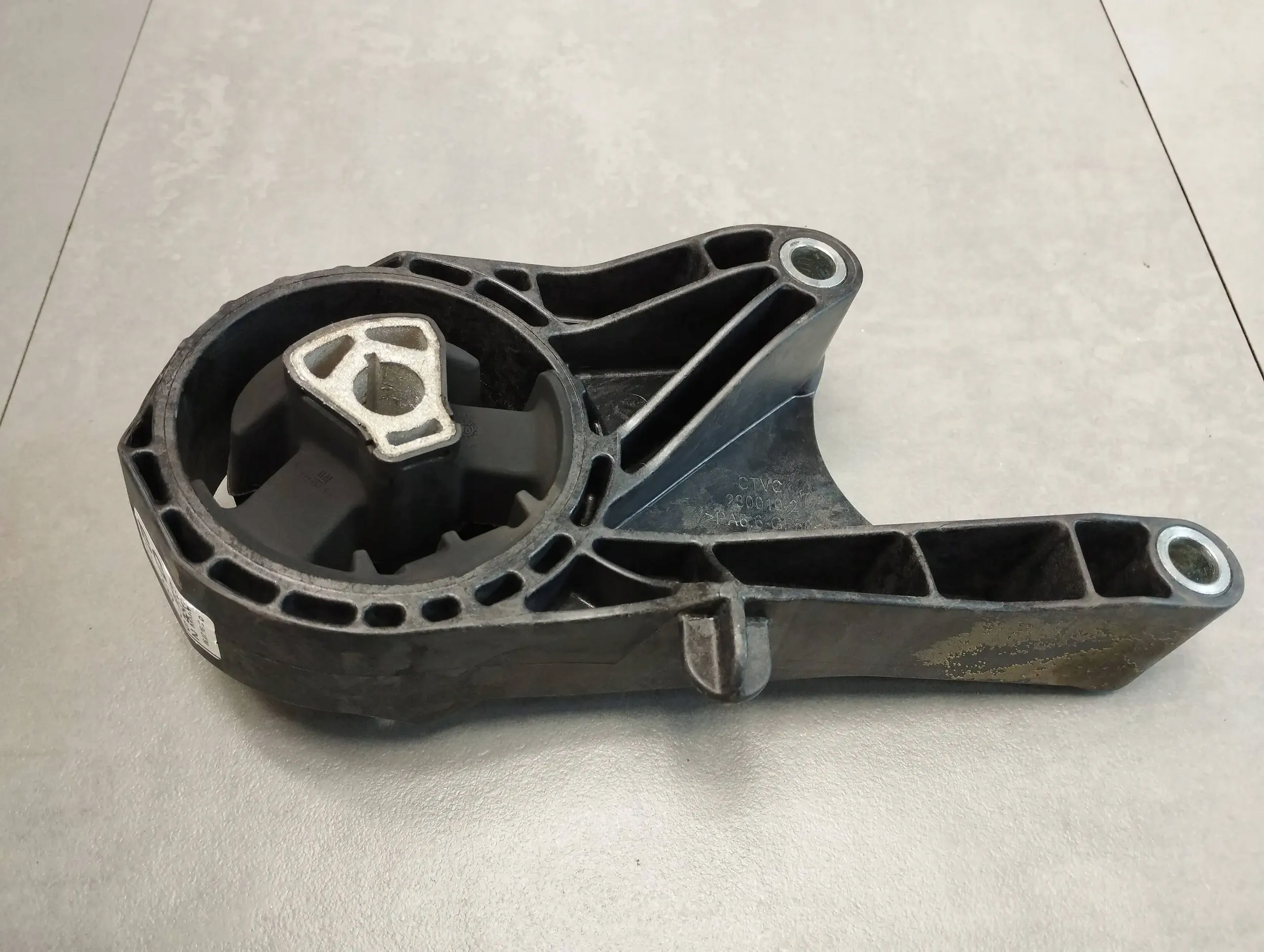 Opel Insignia A 1.6 CDTI holder engine mount 13227762