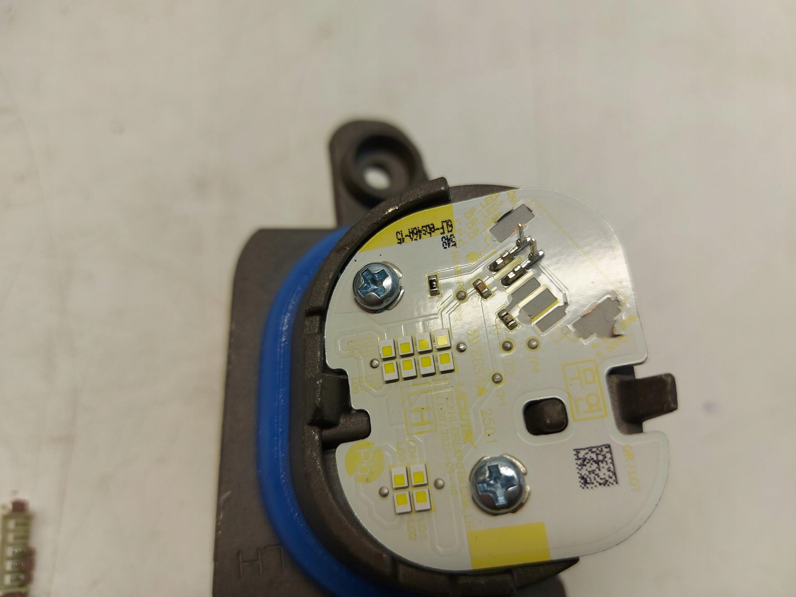 Kia Picanto IV III LIFT 2025r control unit module lights left front led 250408
