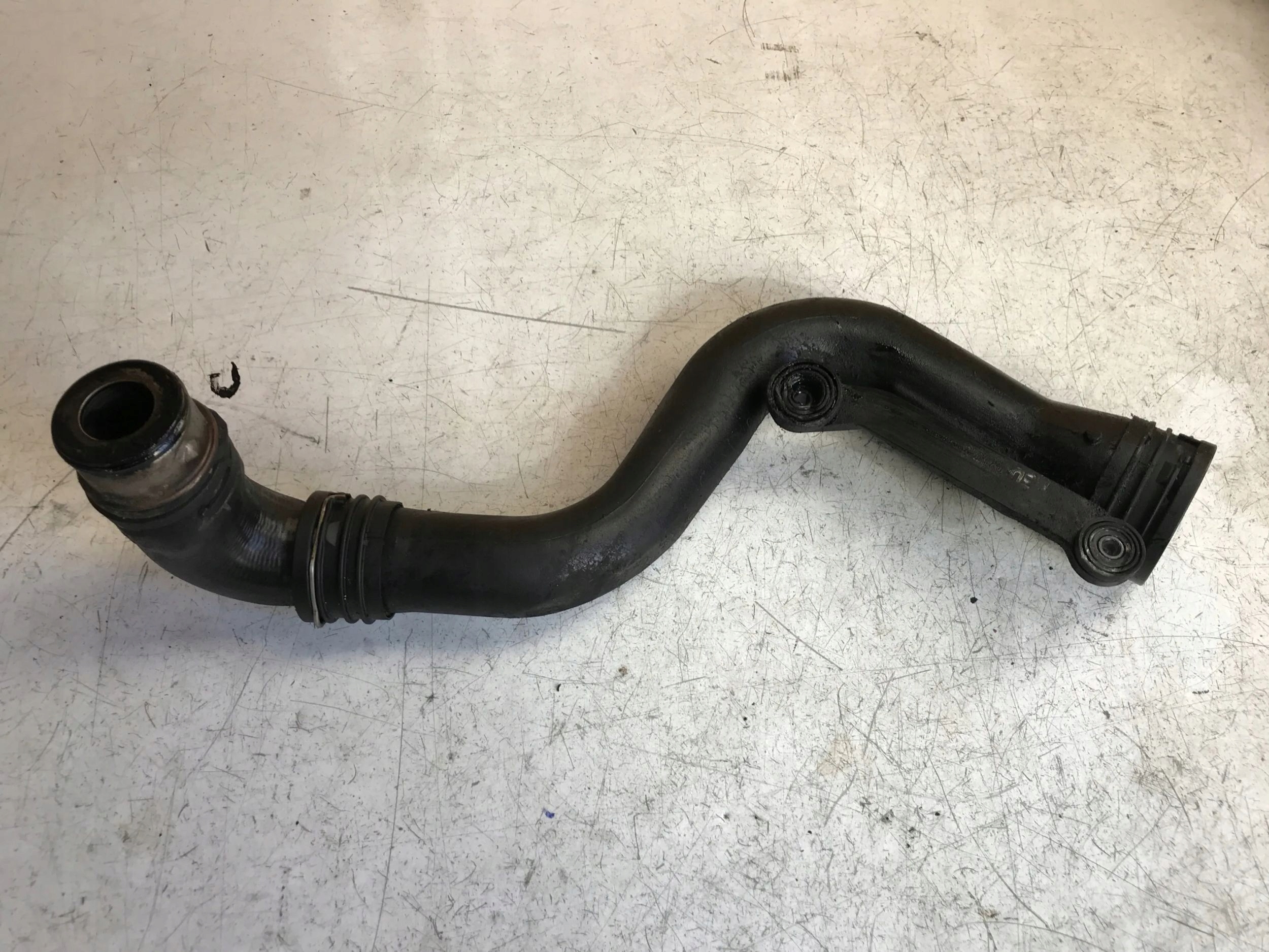 cijev prijenos interkulera VW AUDI SKODA 1K0145762P
