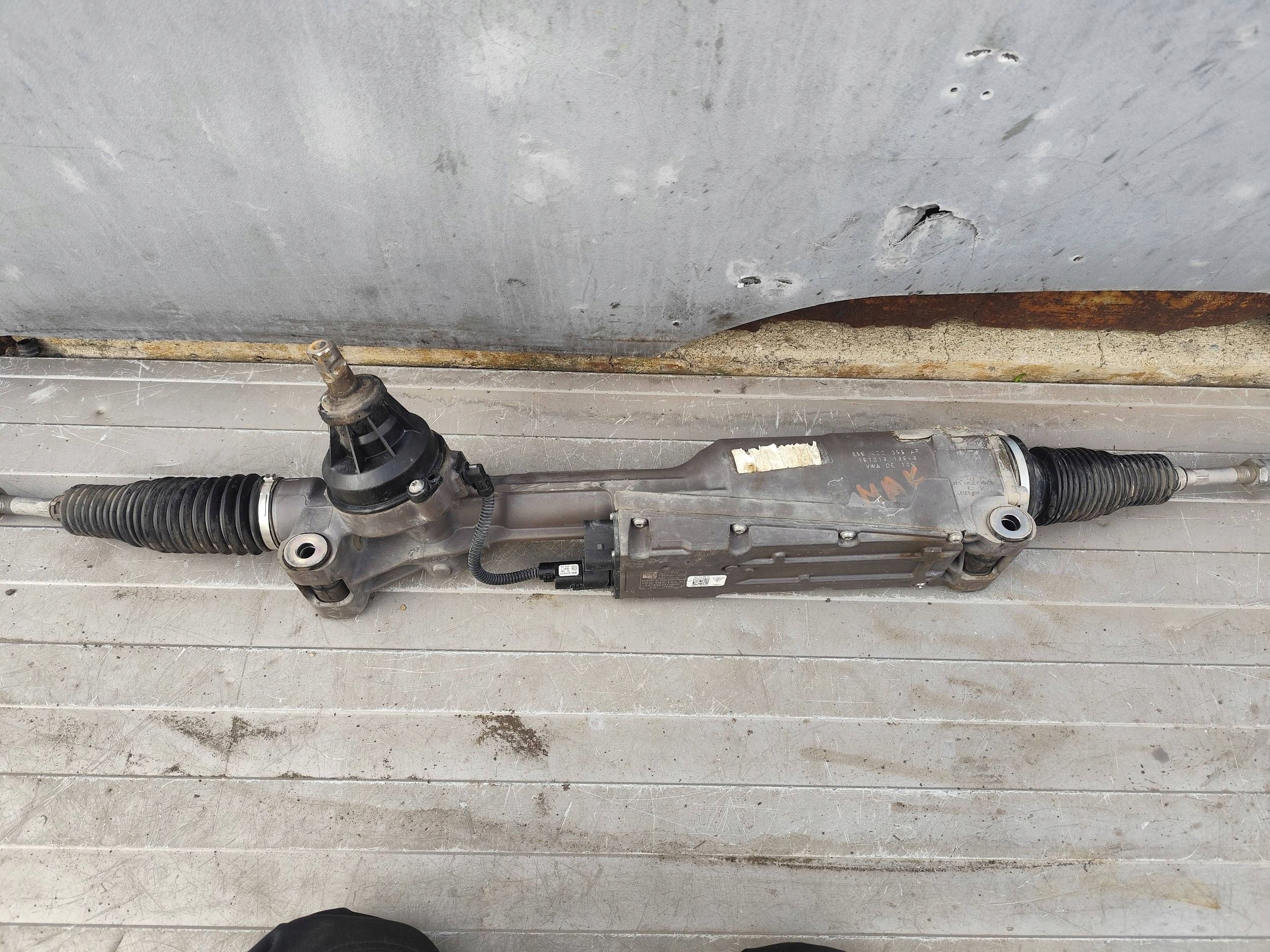 PORSCHE MACAN 95B LIFT Boîter direction Boîter direction 95B909144D