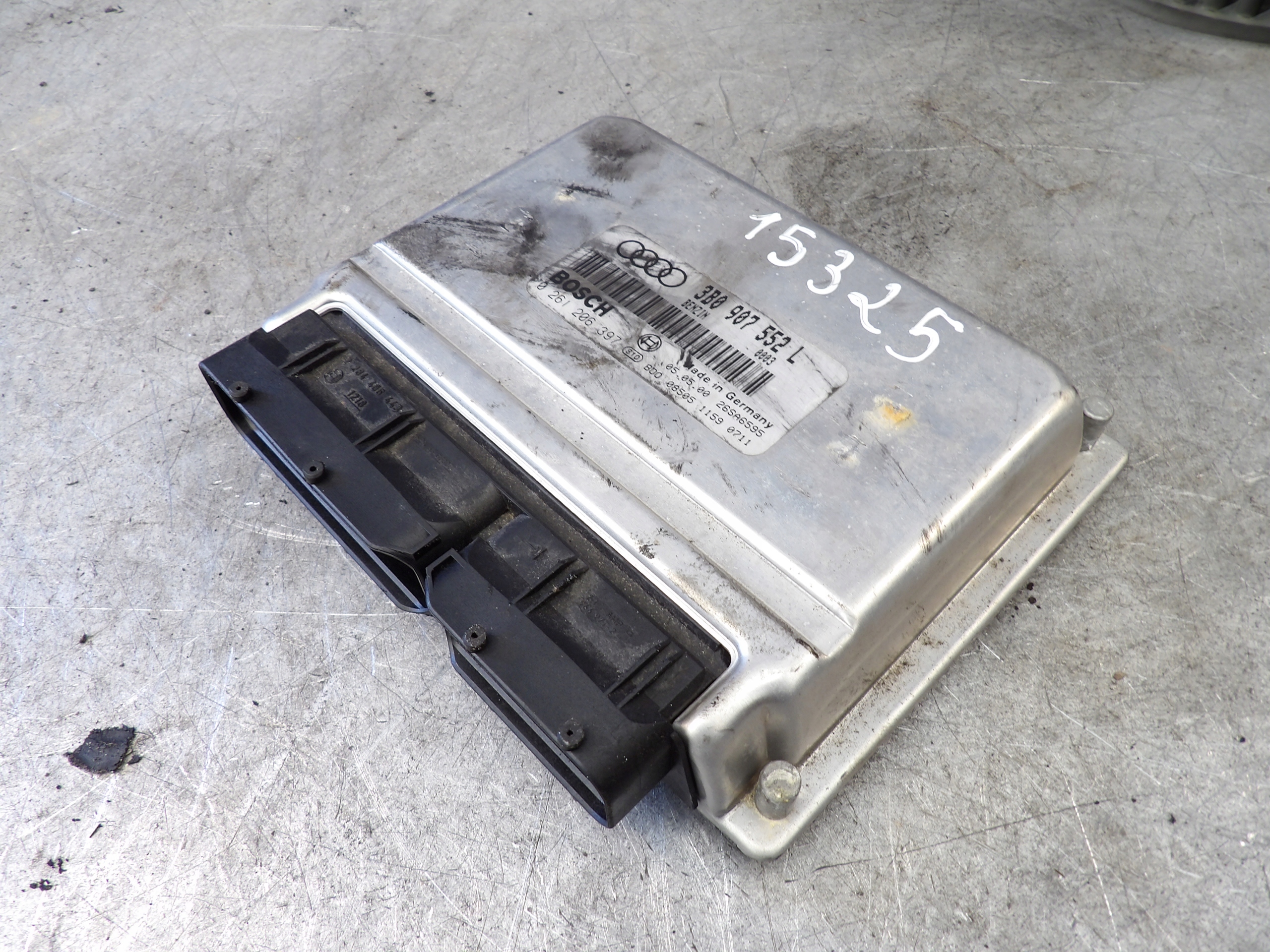 Audi A6 C5 computer, control unit 3B0907552L 0261206397