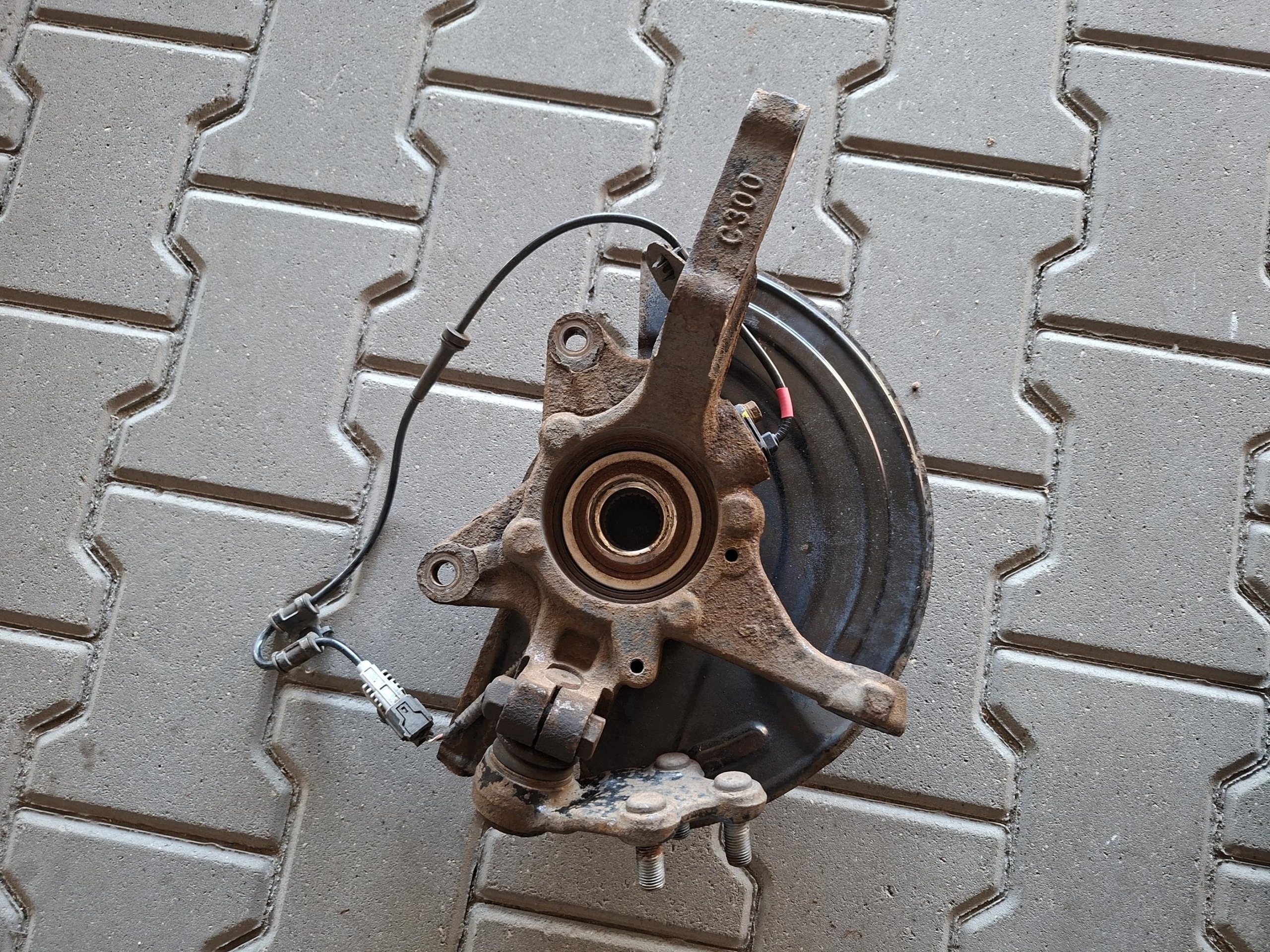 glavčina prednji dio prednja desna SSANGYONG KORANDO IV 4 C300 1.6 D e-XDi