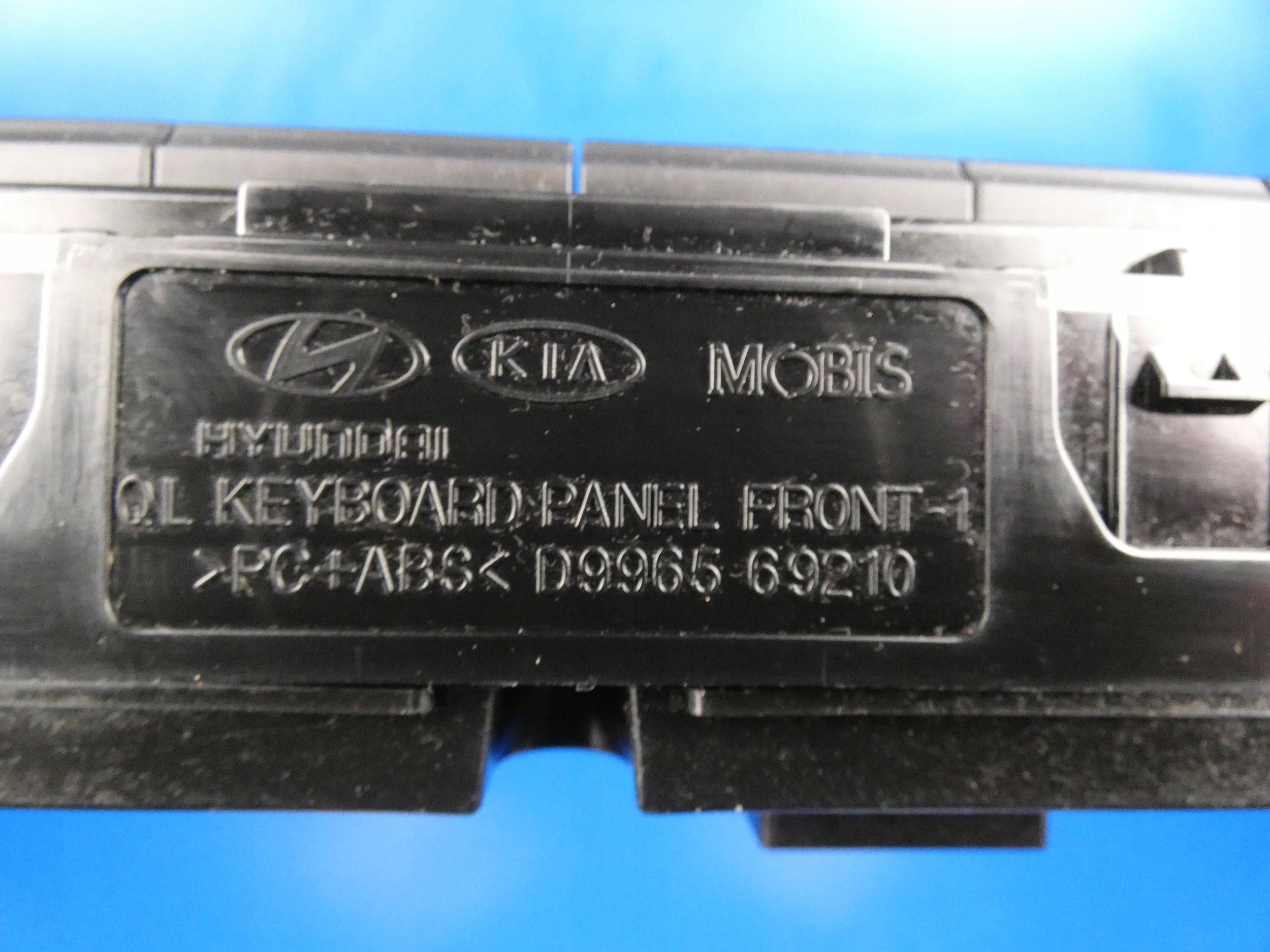 KIA SPORTAGE IV control panel RADIA PRZYCISKI switch of warning lights