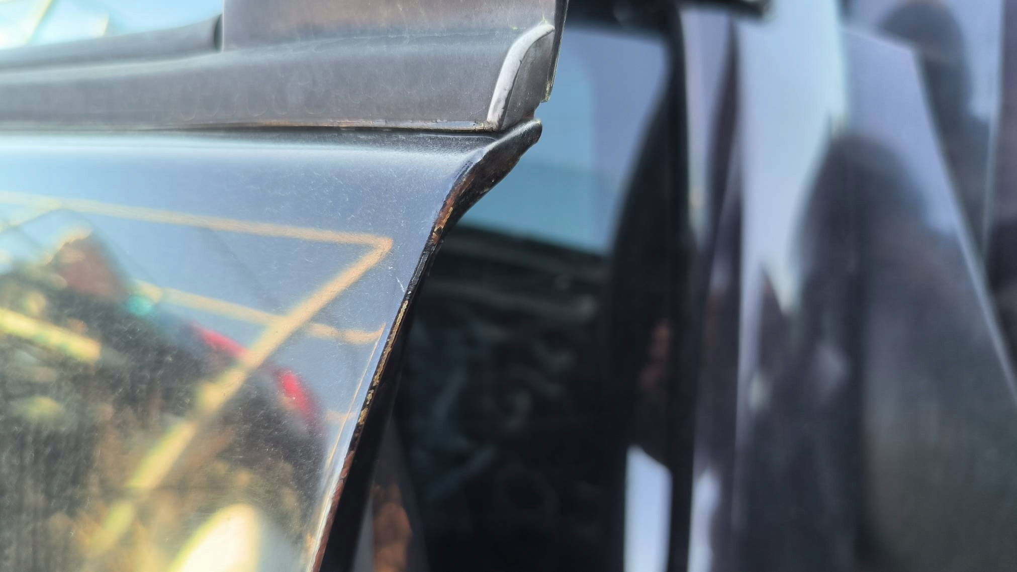 door left front 209 TOYOTA COROLLA VERSO
