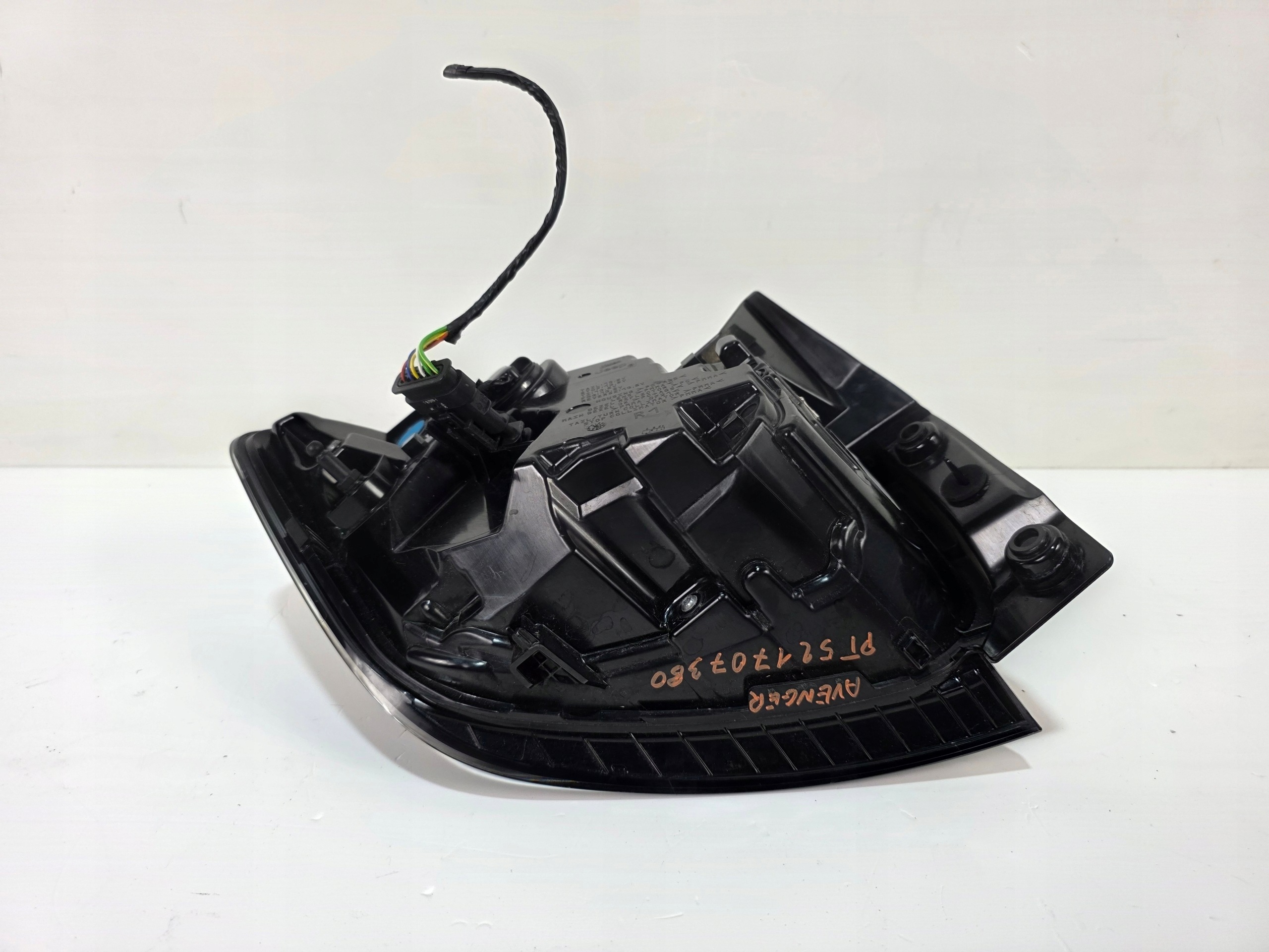 light right rear FULL LED JEEP AVENGER 521707380