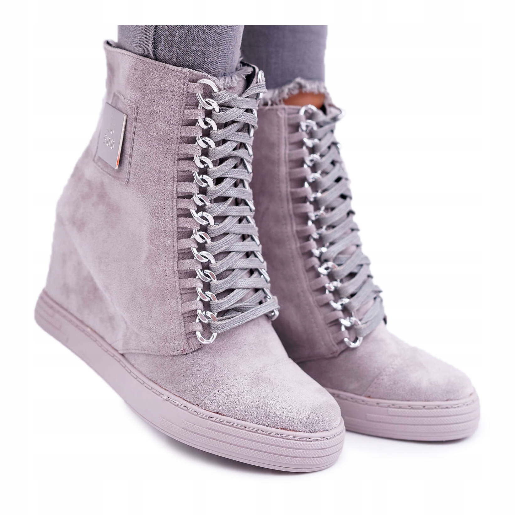 

Damskie Sneakersy Lu Boo Z Łańcuchami r.39