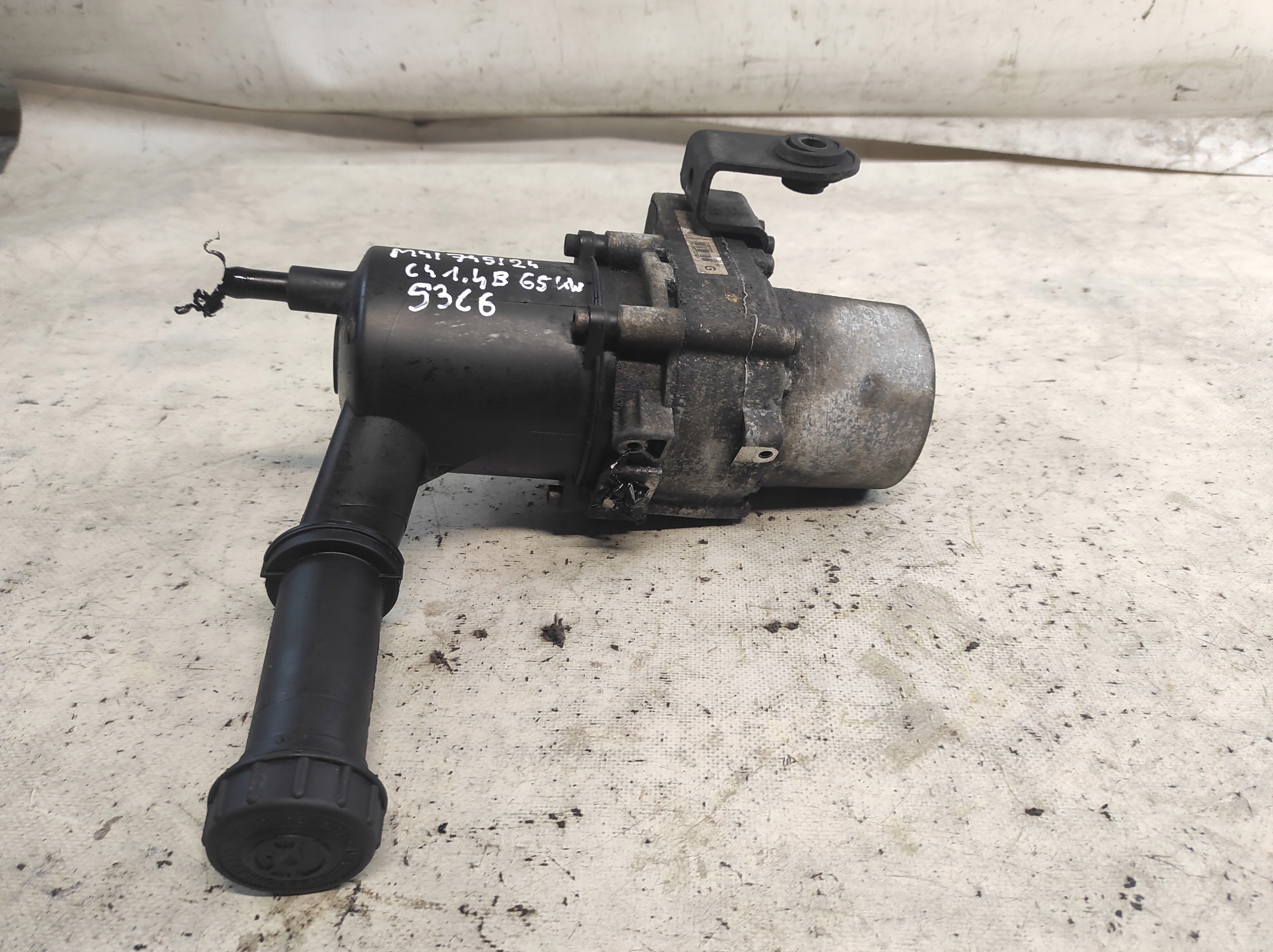 Pompa servosterzo CITROEN C4 e 1.4 B 21601861