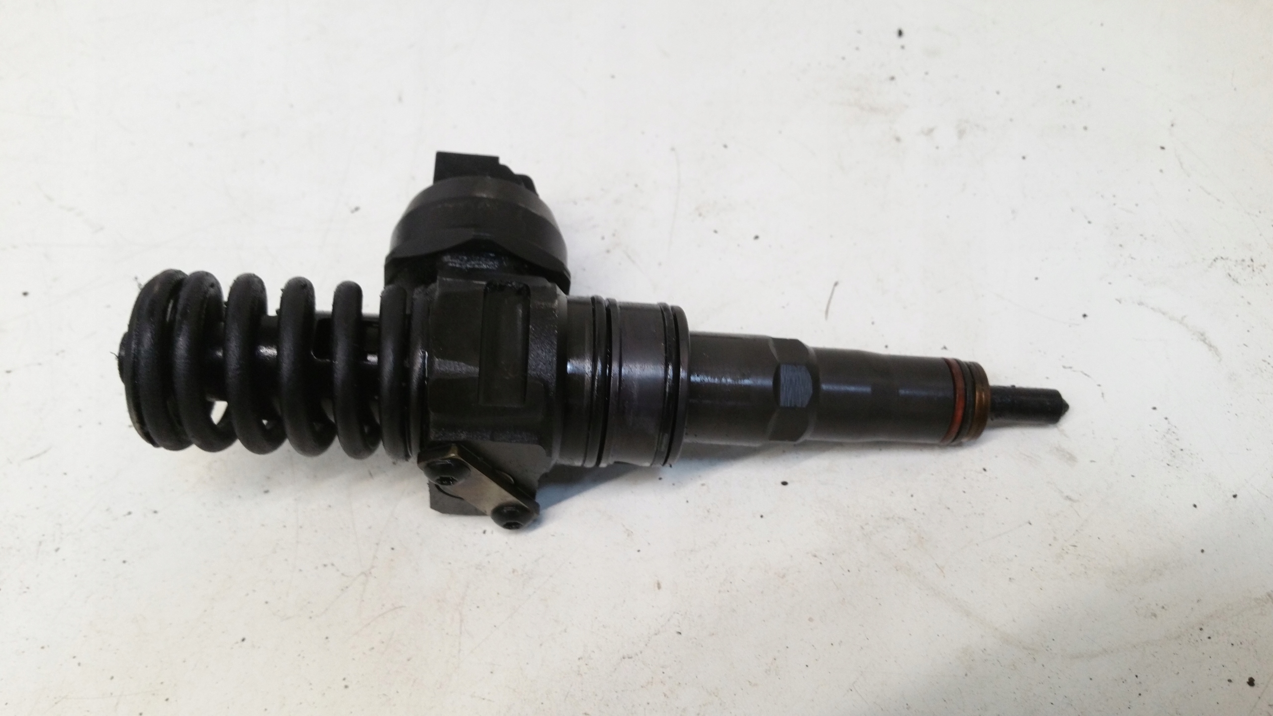 nozzle 038130073BG VW Passat B6