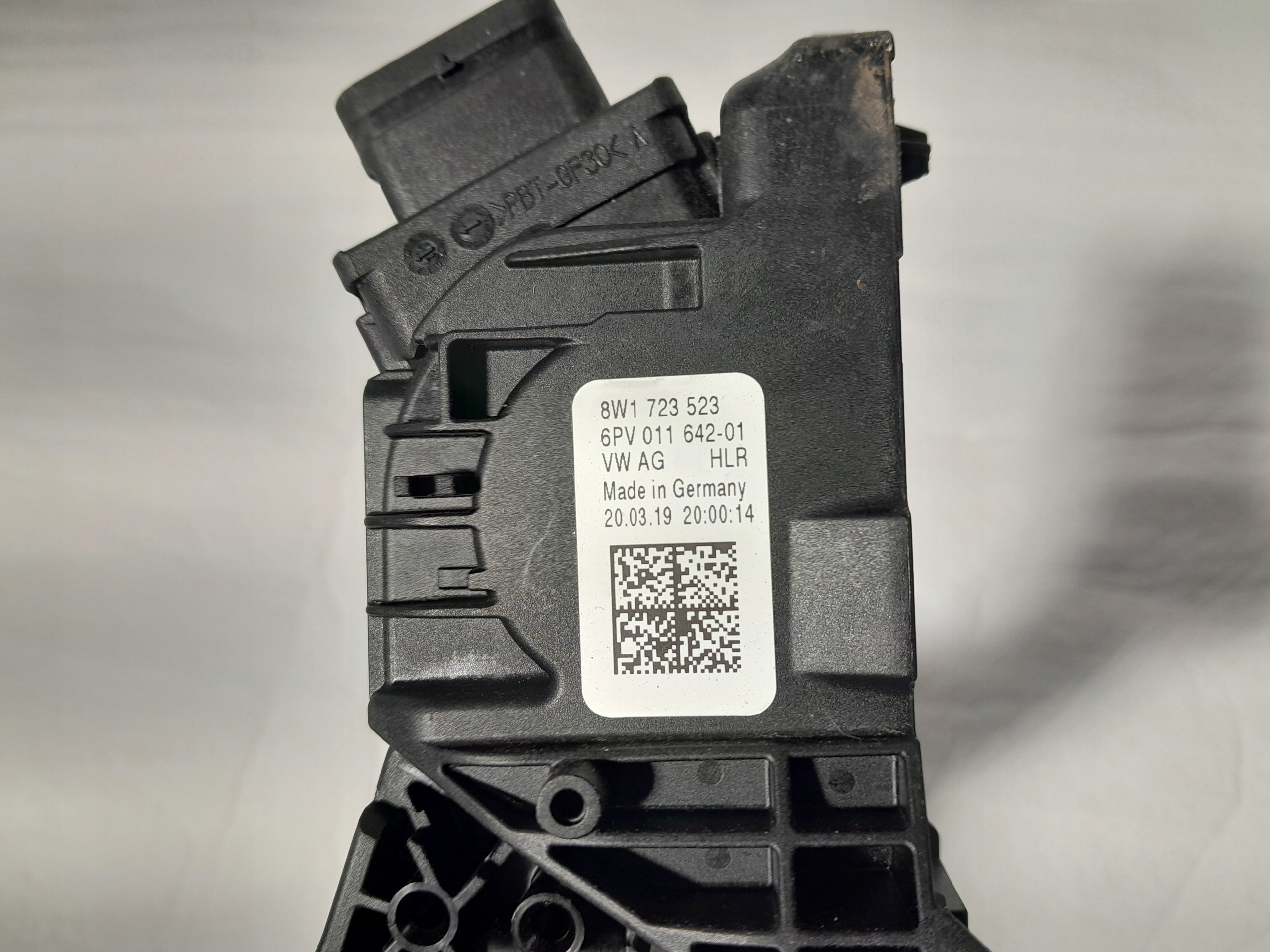 AUDI Q5 II 80A potentiometer accelerator pedal 8W1723523