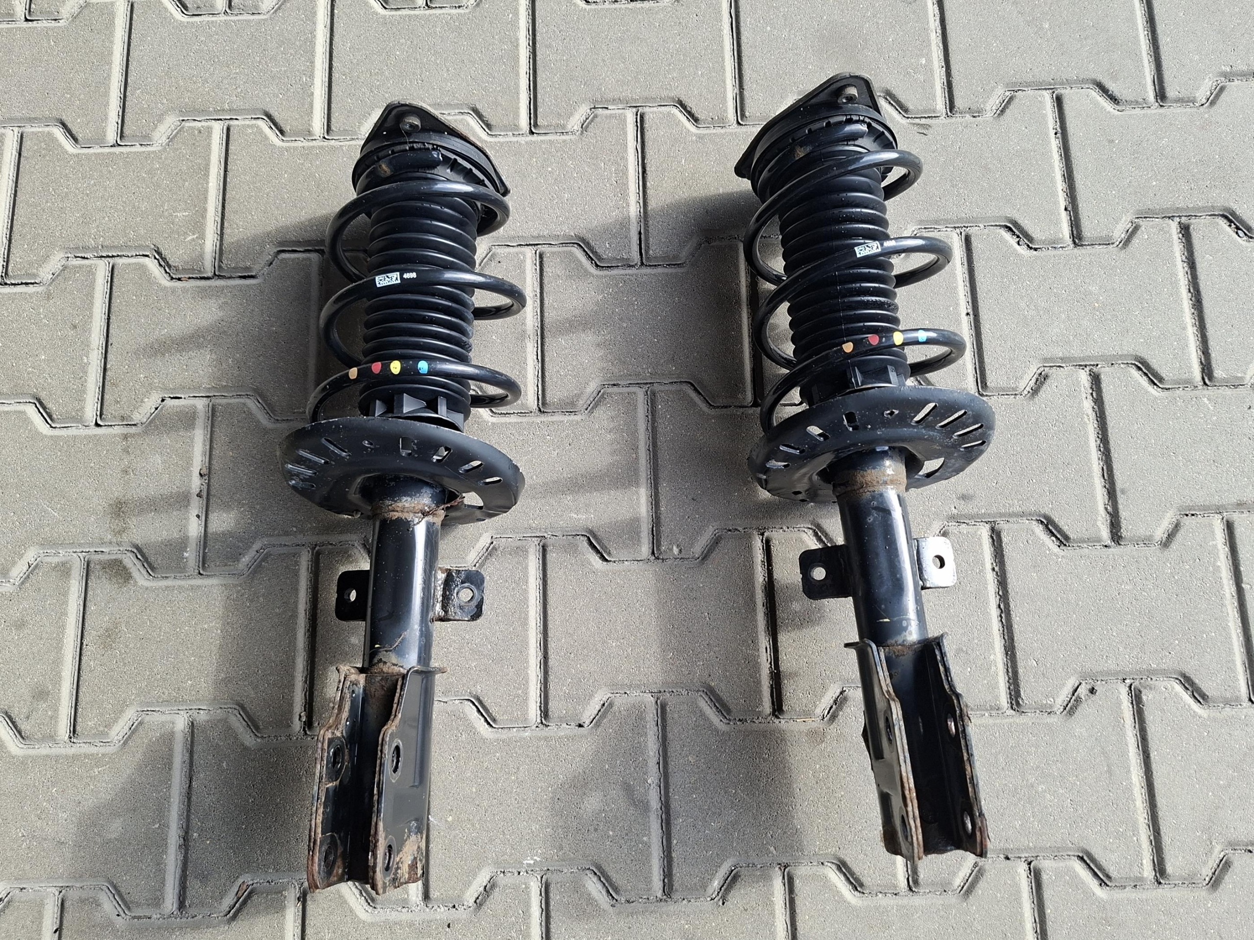 shock absorber front front left right 9819718680 PEUGEOT 3008 II 1.2 THP