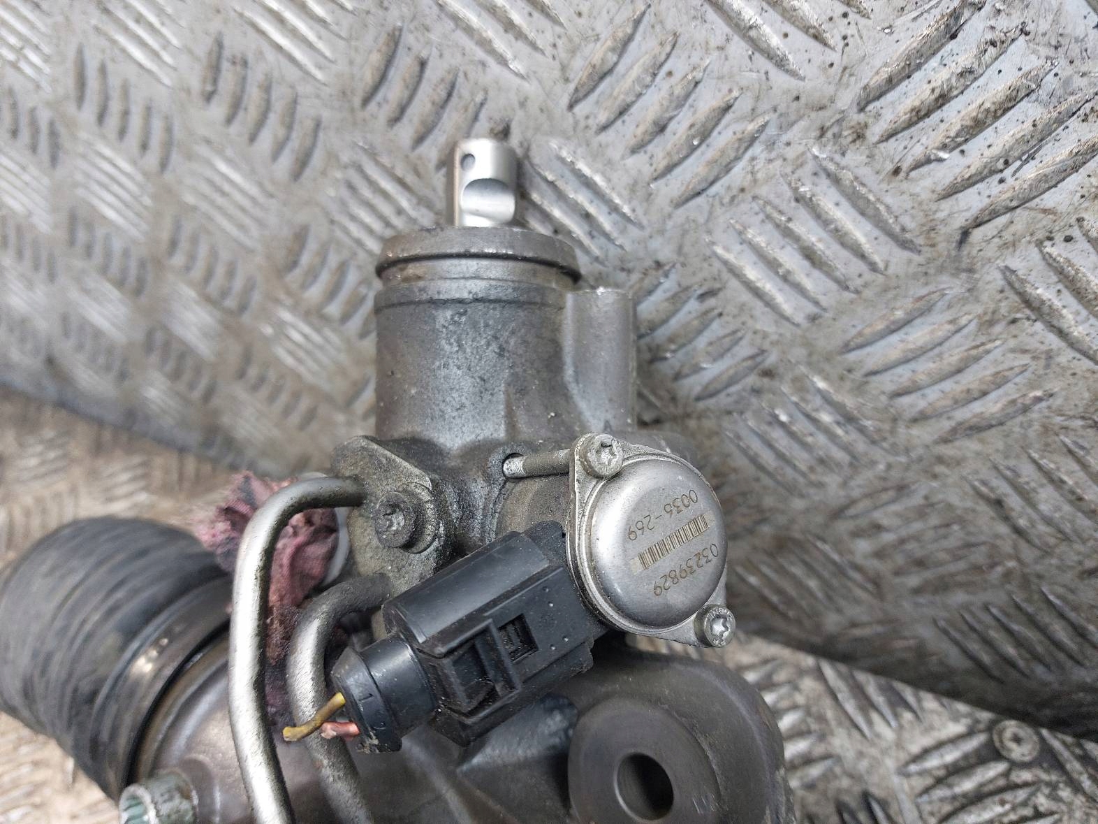 Boîter direction Boîter direction DO REGENERACJI AUDI A8 D3 4E1422052CX