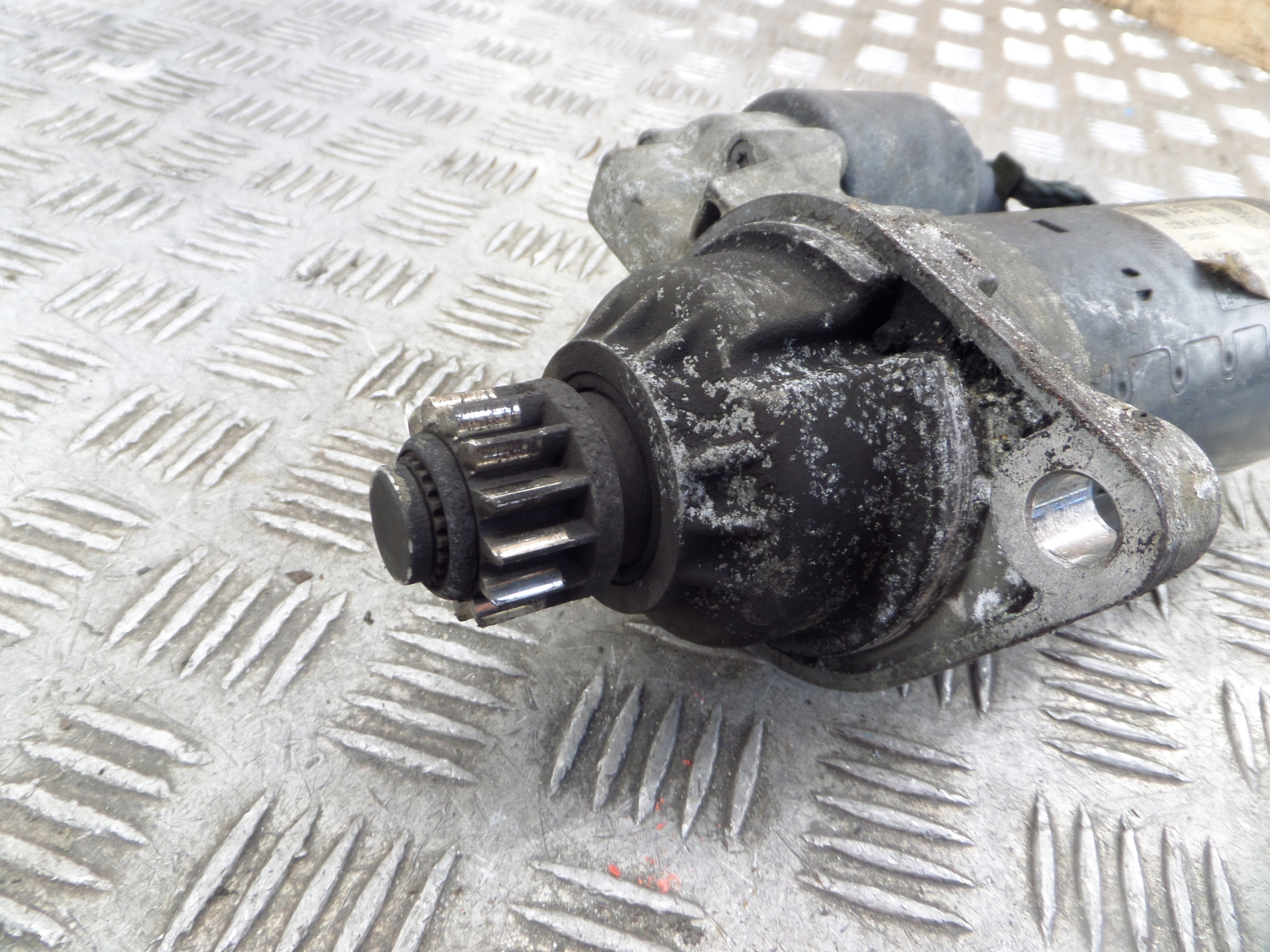 starter BOSCH 02M911021A VW CRAFTER