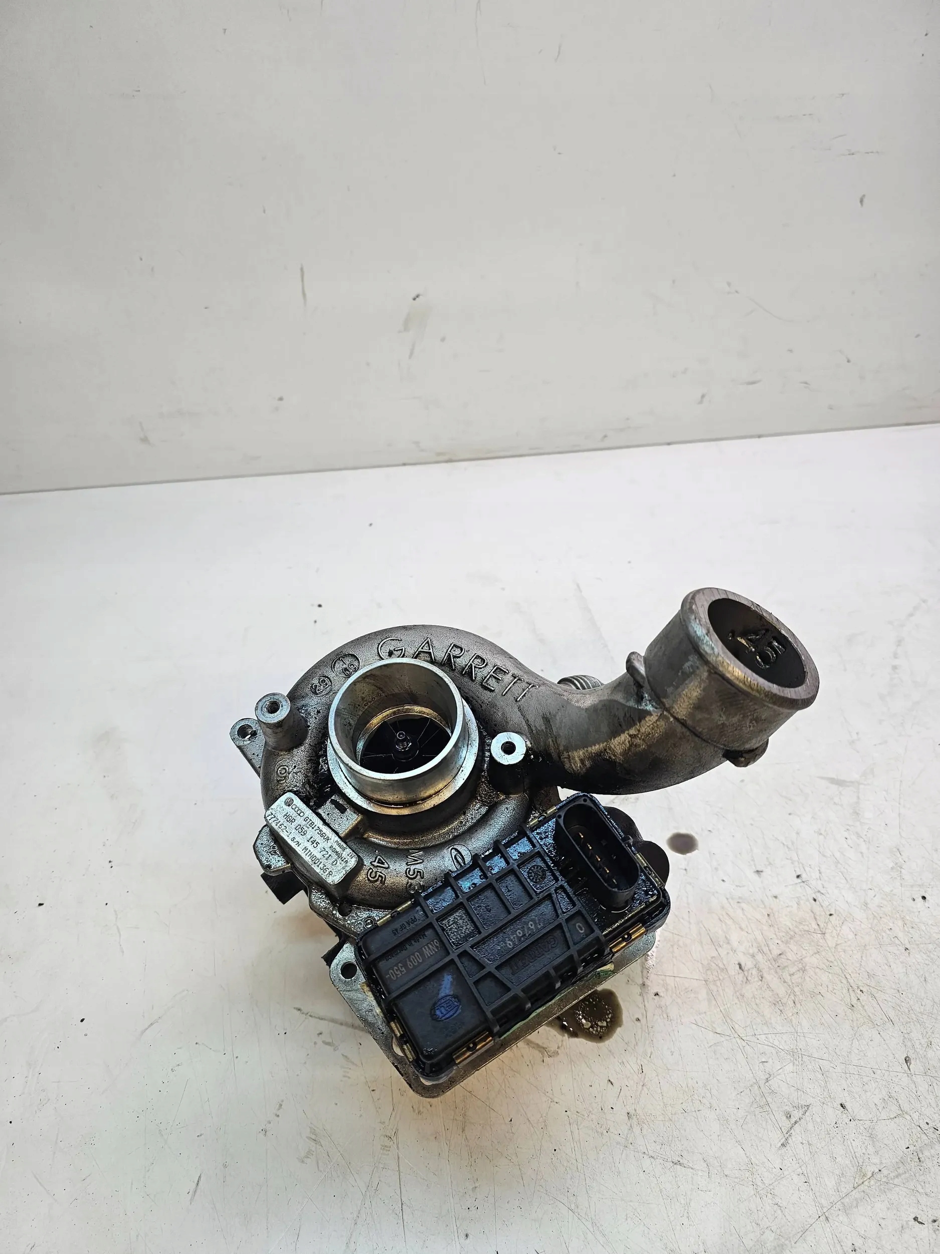 turbo AUDI A6 C6 LIFT 2.7 TDI 059145721D