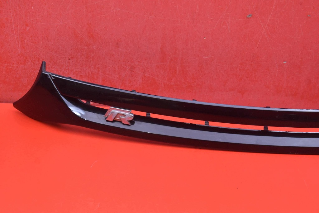 maska lišta cierna 1K8853761A VW SCIROCCO 3 III 08-14