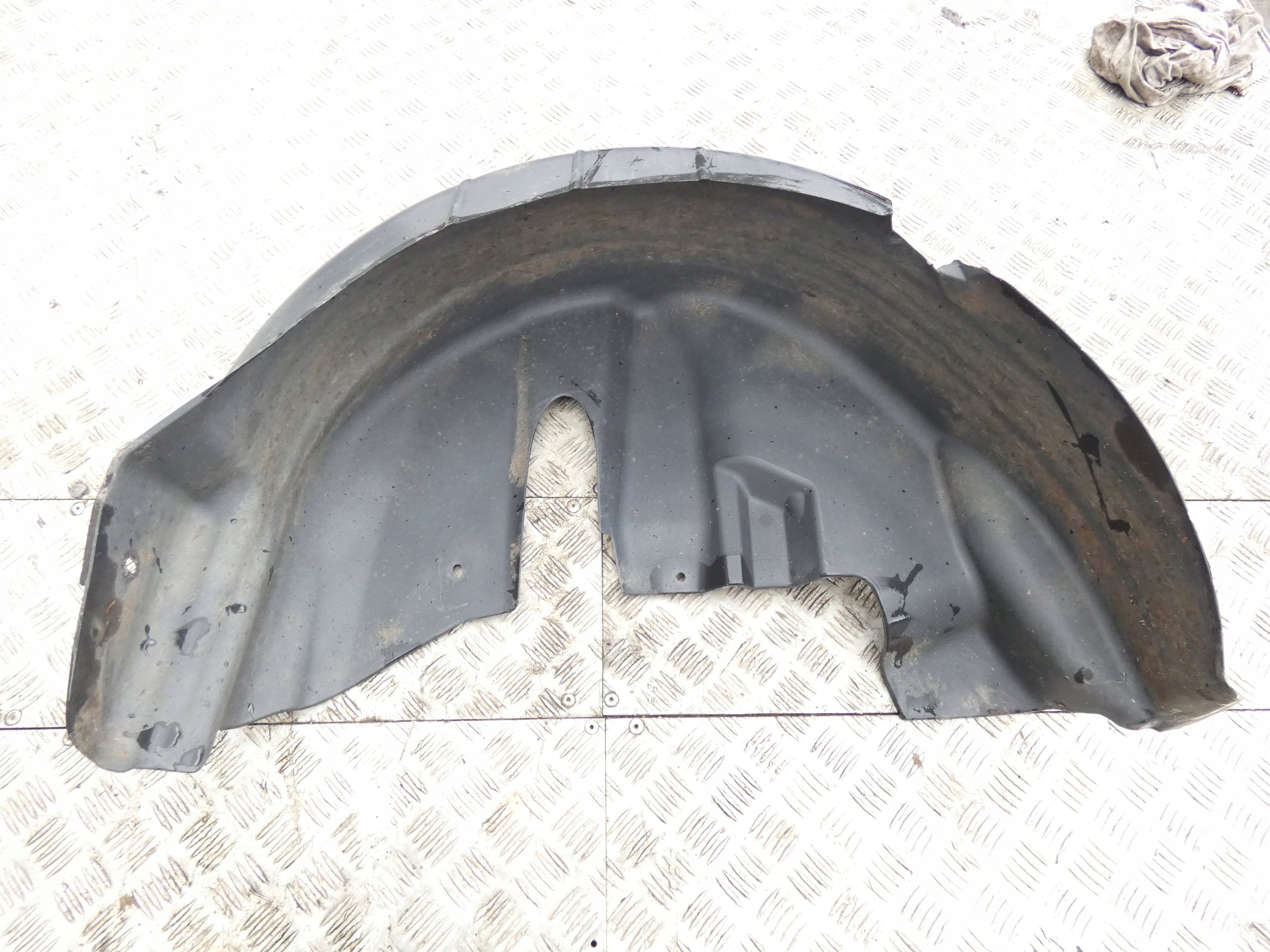 mudguard left rear part rear. CITROEN C2 02-08 9650995880