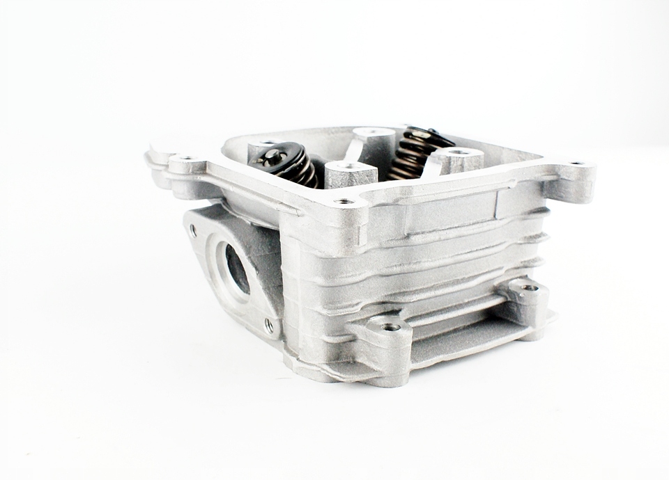 AB19V232 - Головка 4T GY6 80CCM (47mm) компл. БЕЗ ВЕНТИЛЯЦИИ