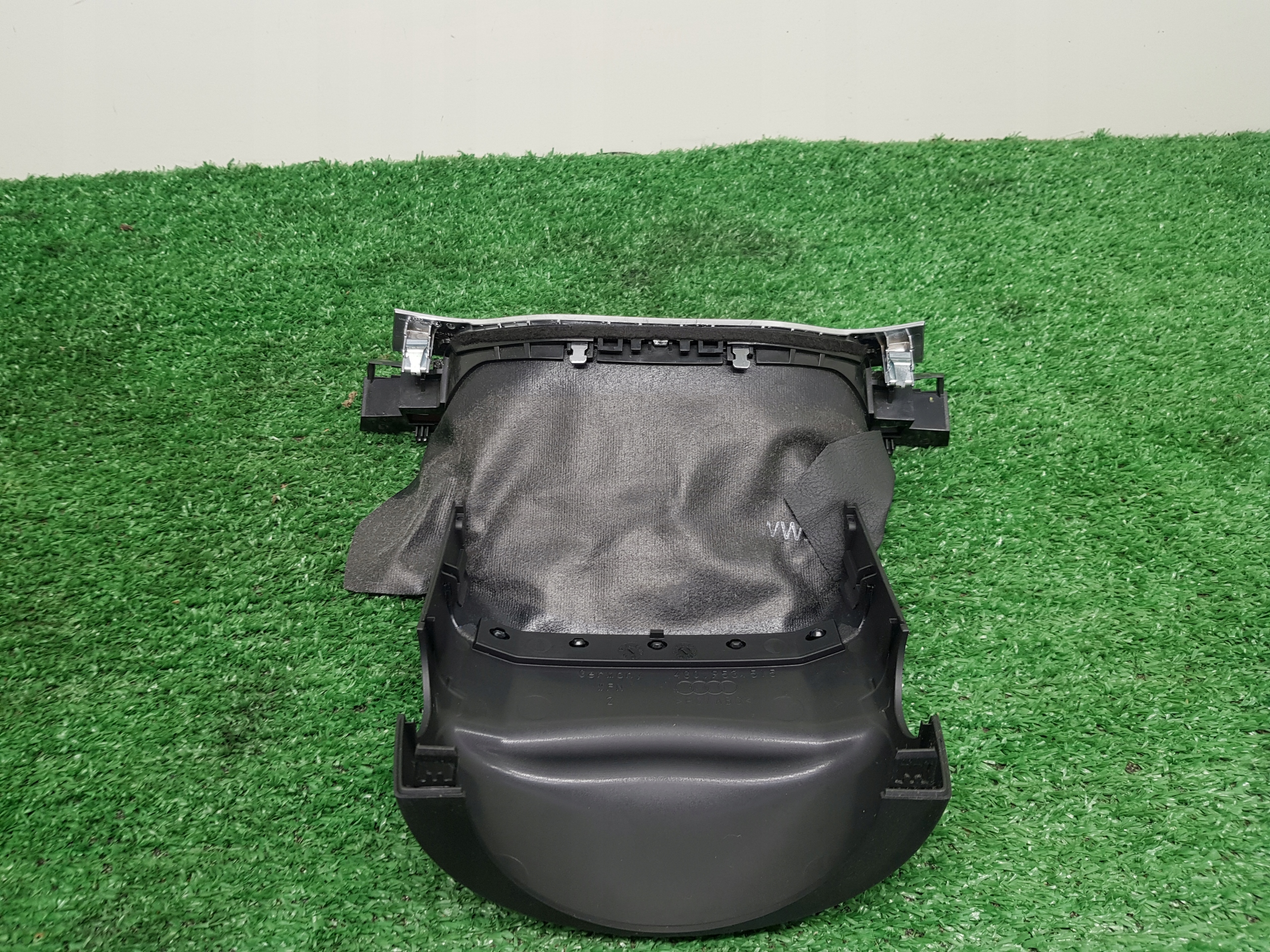 Blende Abdeckung der Lenksäule des Lenkrads AUDI A6-C7 4G0953515