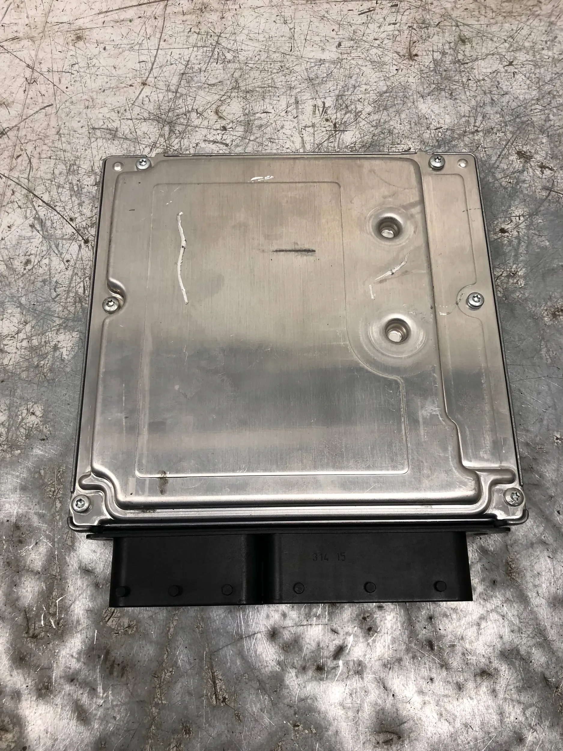 Computer DES MOTORS BMW E87 2.0D 204D4 7797217