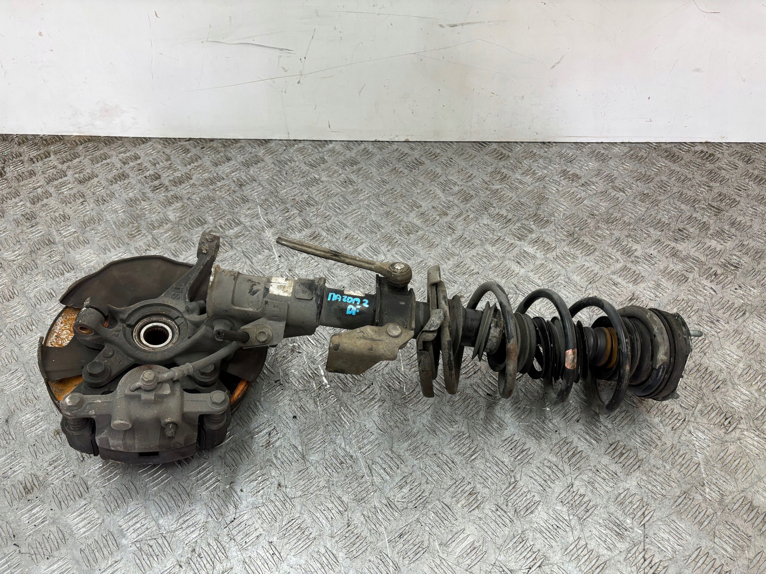 swing McPherson left side MAZDA 2 DE 1.3 07