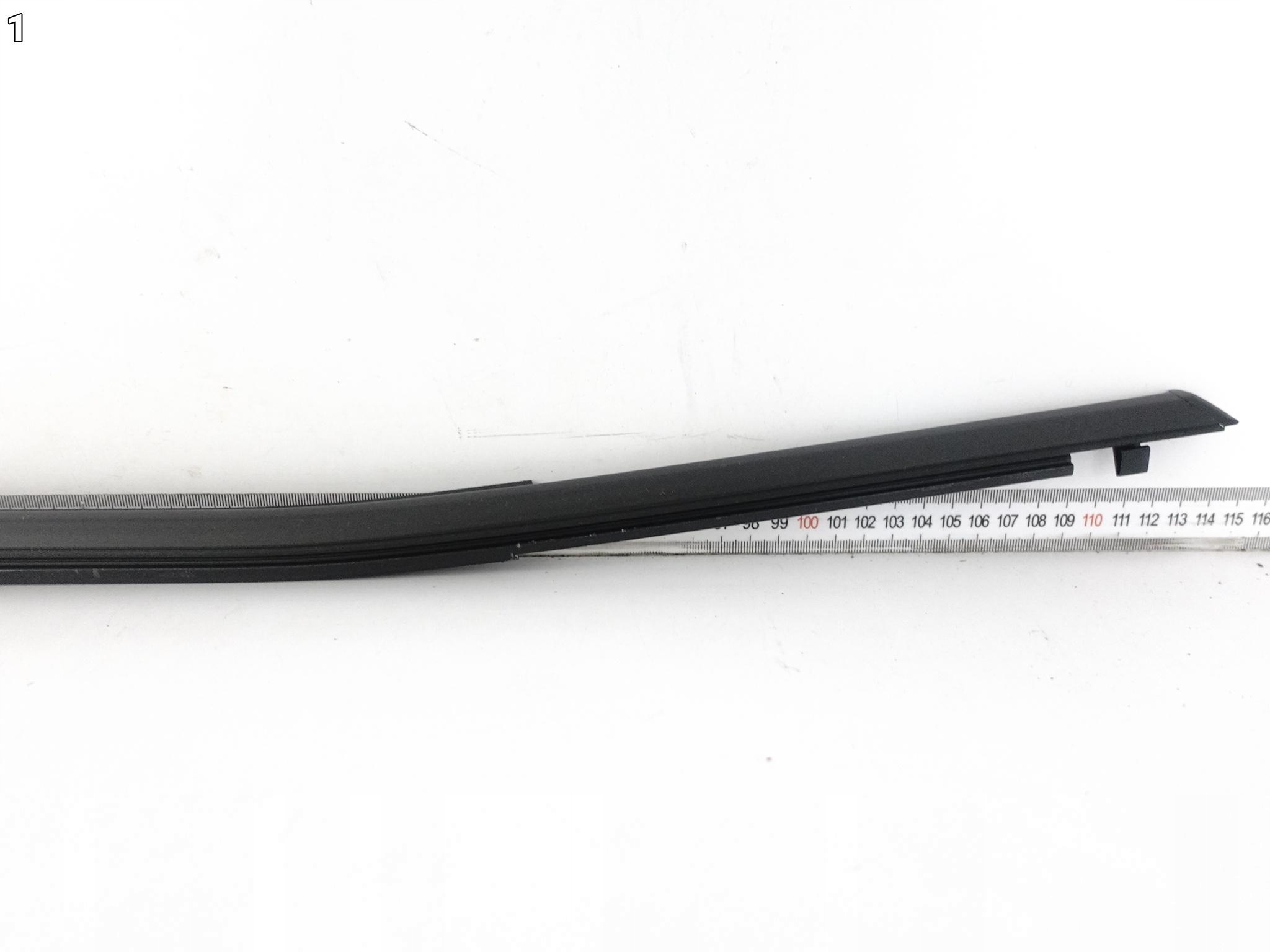 TOYOTA RAV4 V 5 19- moulding dust windows door front right ORG