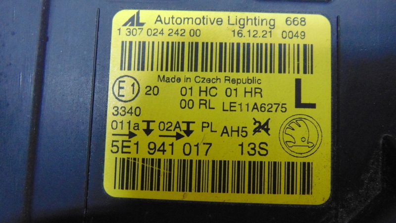 light left front EUROPA 5E1941017 SKODA OCTAVIA III 13-20R