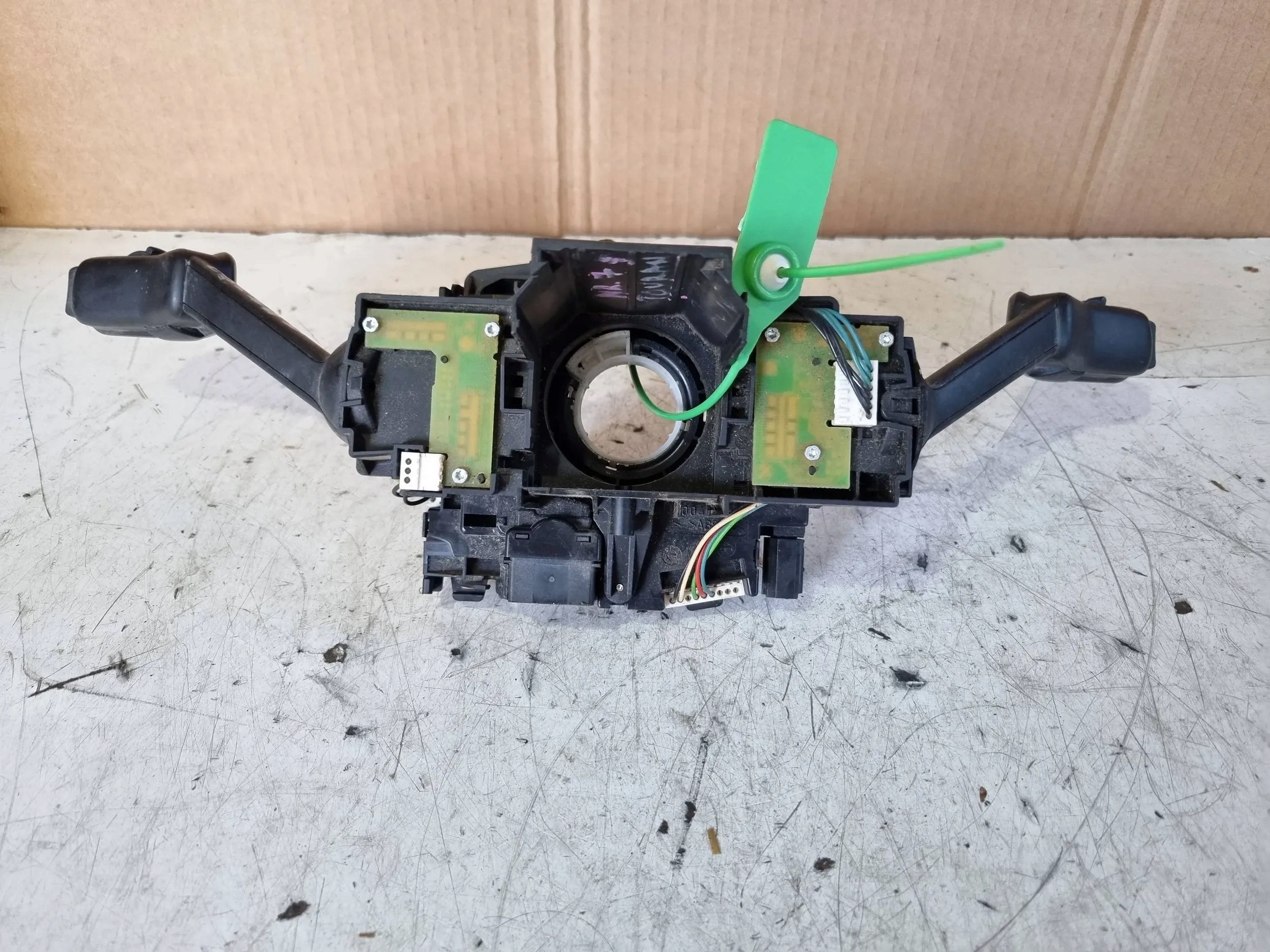 steering wheel levers and controls control ring 5Q0953507GS VW GOLF VII TOURAN III