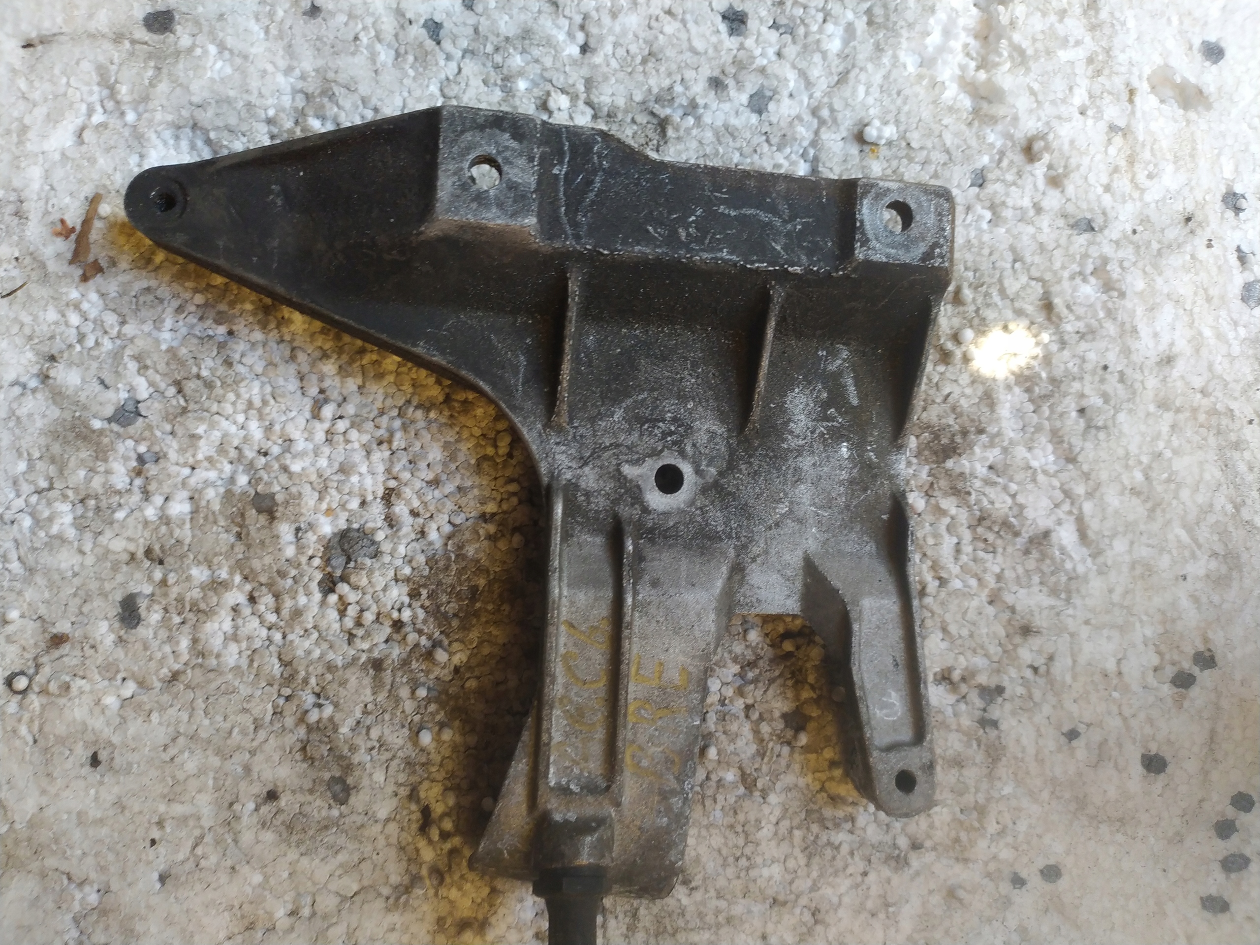 holder engine mount audi a6 c6 BRE 2.0 TDI