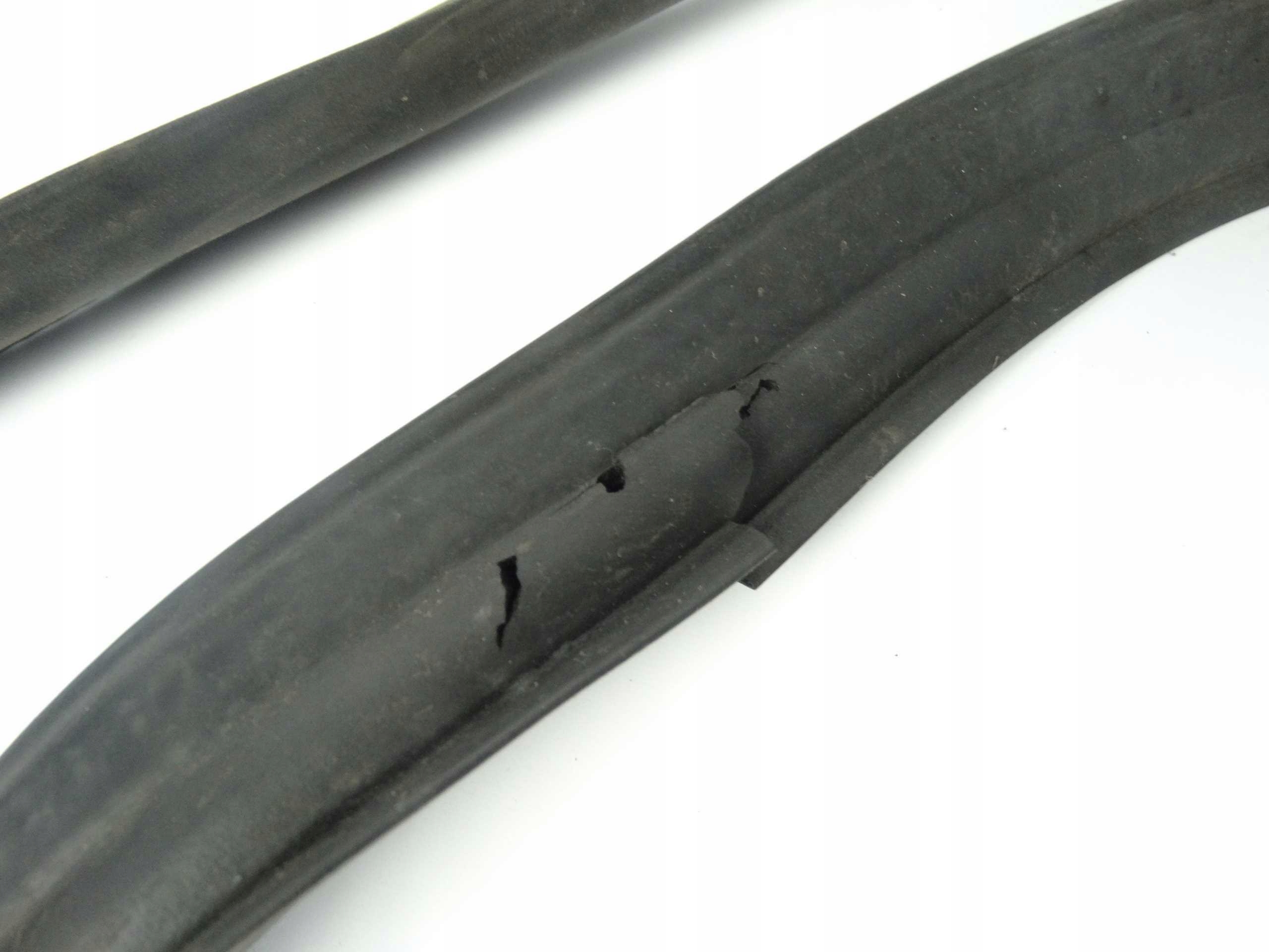 Mercedes E W211 USZCZELKA USZCZELKI KOMORY SILNIKA Typ samochodu Samochody osobowe