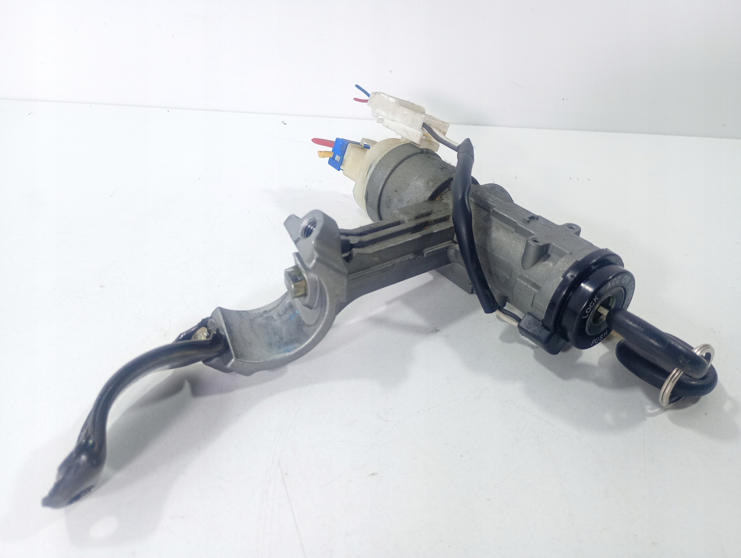 Hyundai Getz 02-11 ignition Z KLUCZYKIEM