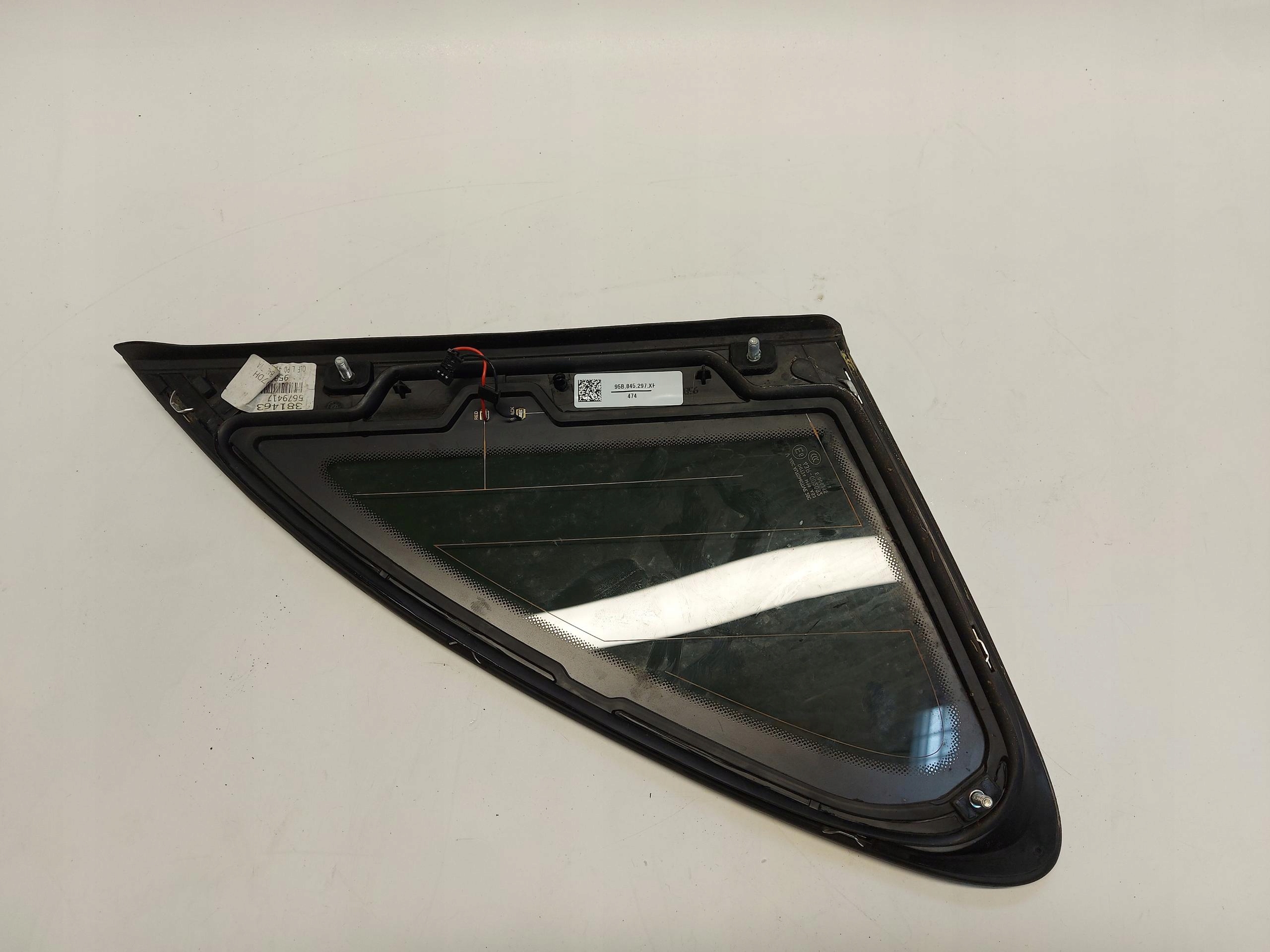 PORSCHE MACAN 95B window bodywork left rear part