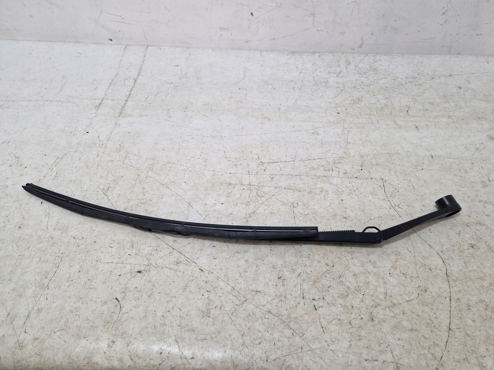 DODGE CHARGER 2019 wiper arm right left KOMPLET 2194 2195