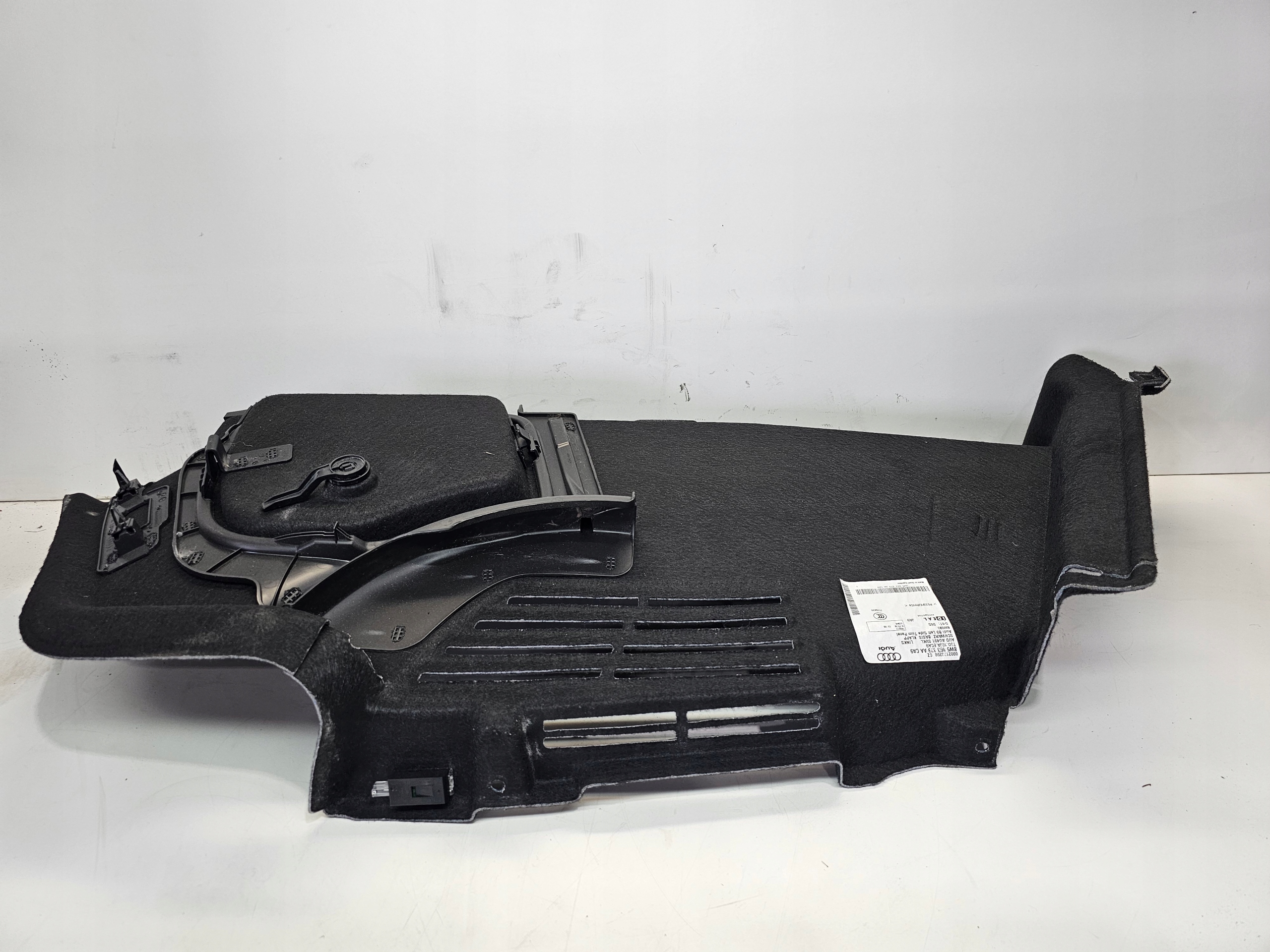 boot upholstery AUDI A4 B9 8W5863879AA