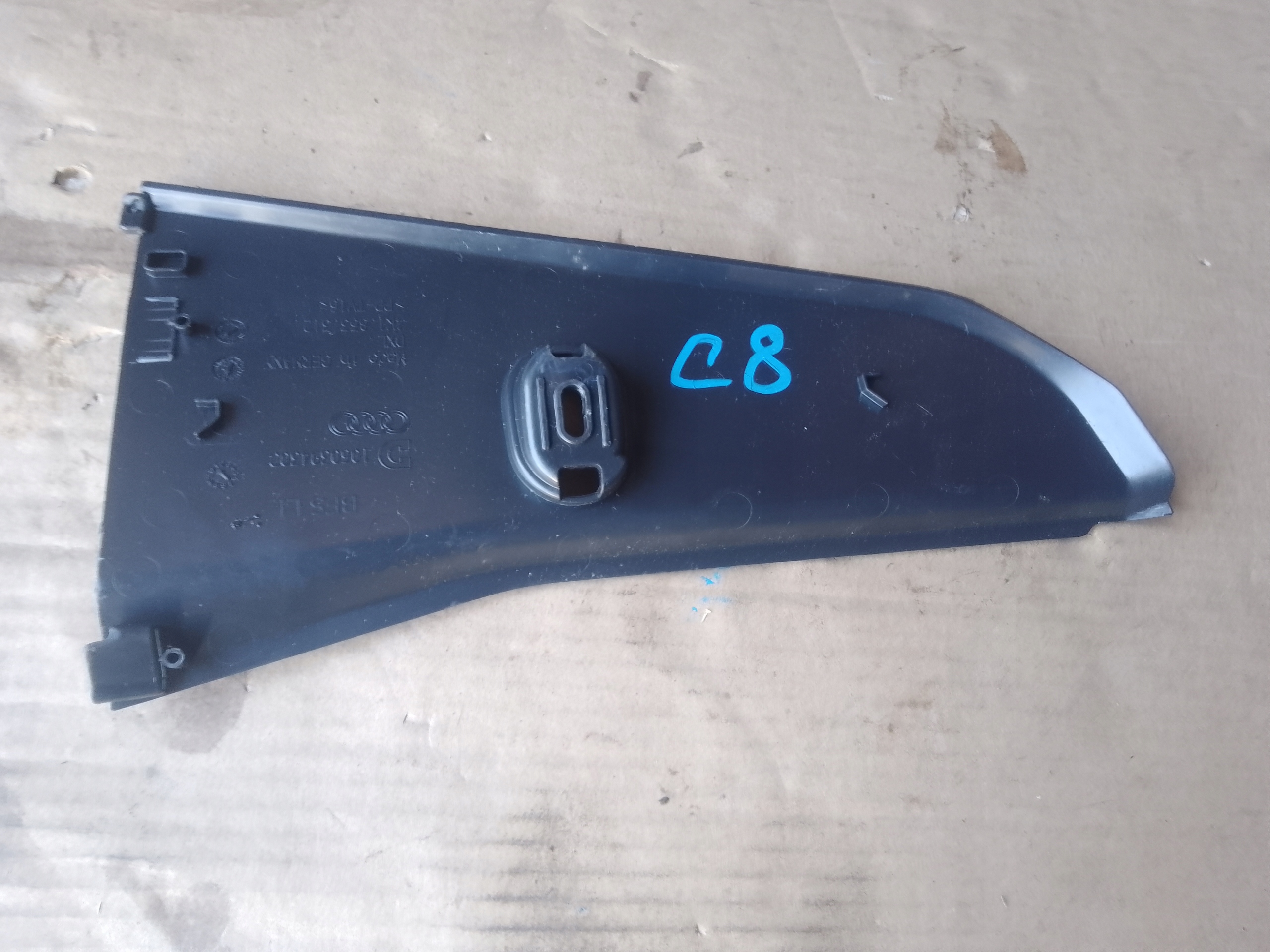 BLENDE ABDECKUNG TUNELU SRODKOWGO AUDI A6 C8 4K1863312