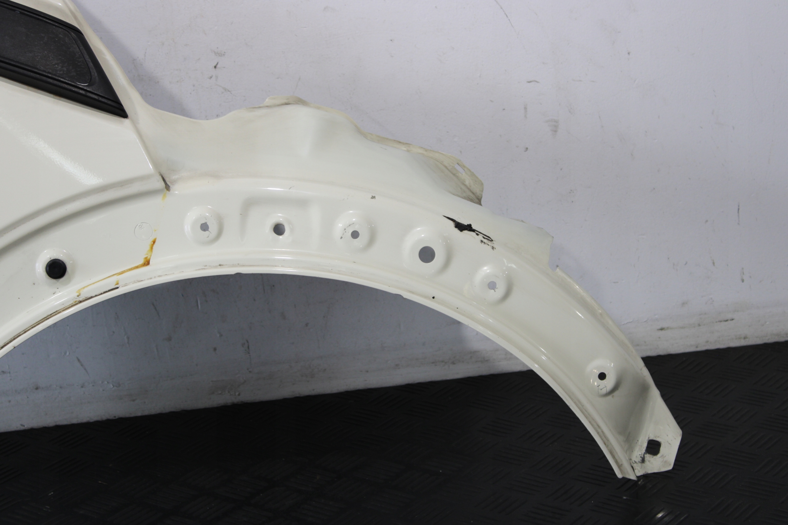 fender right front MINI COOPER R56