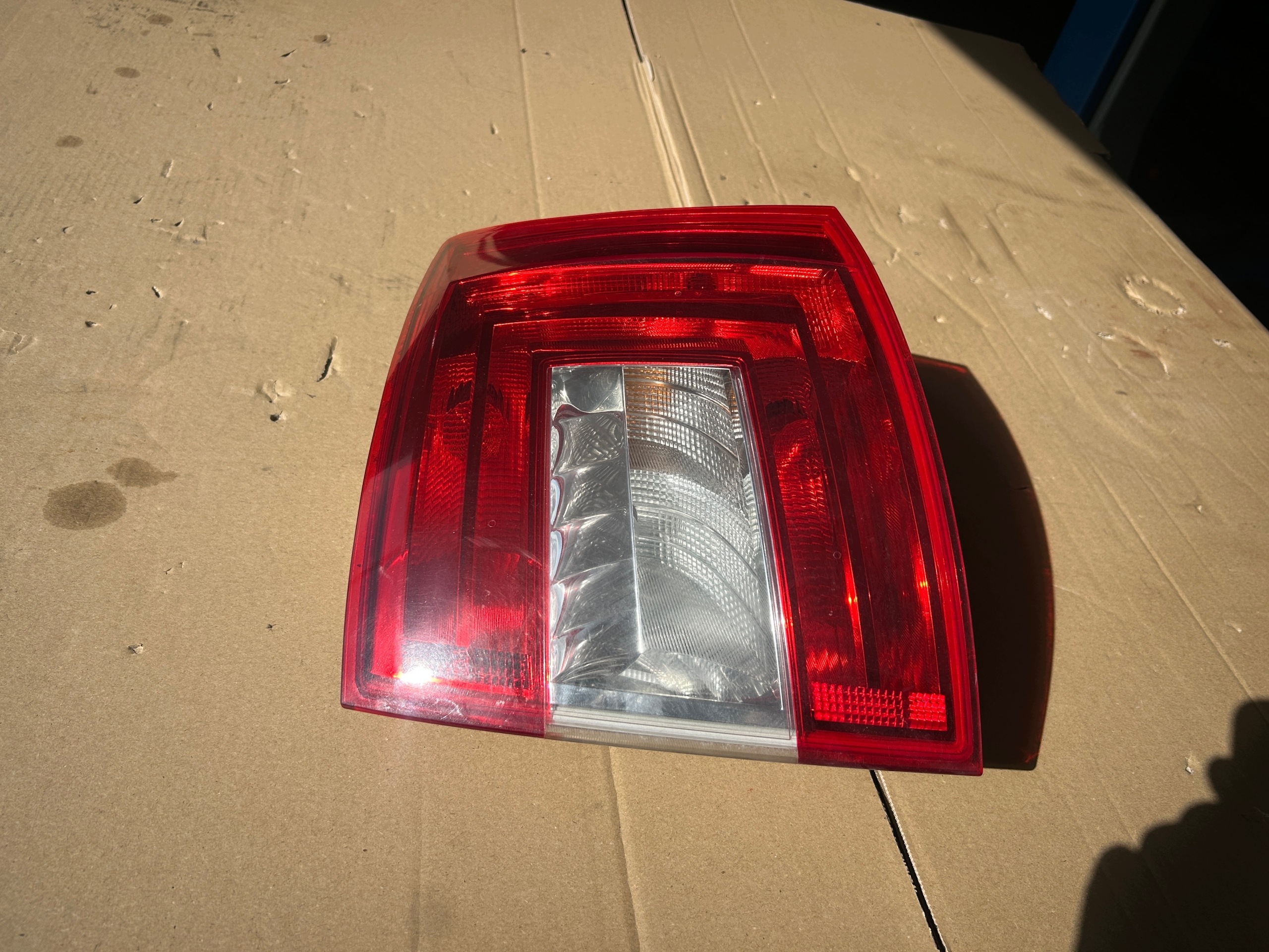 SKODA OCTAVIA III KOMBI light right rear part