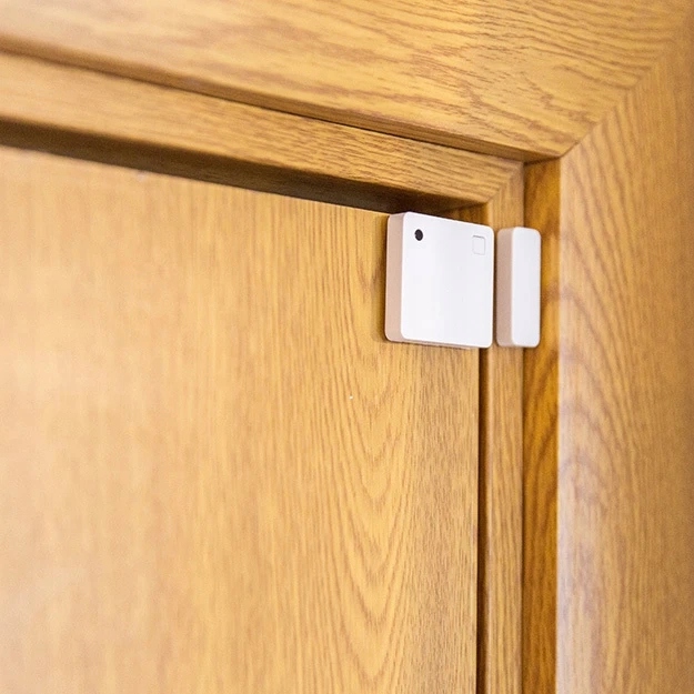 SHELLY BLU Door-Window Black kontaktron czarny — 6