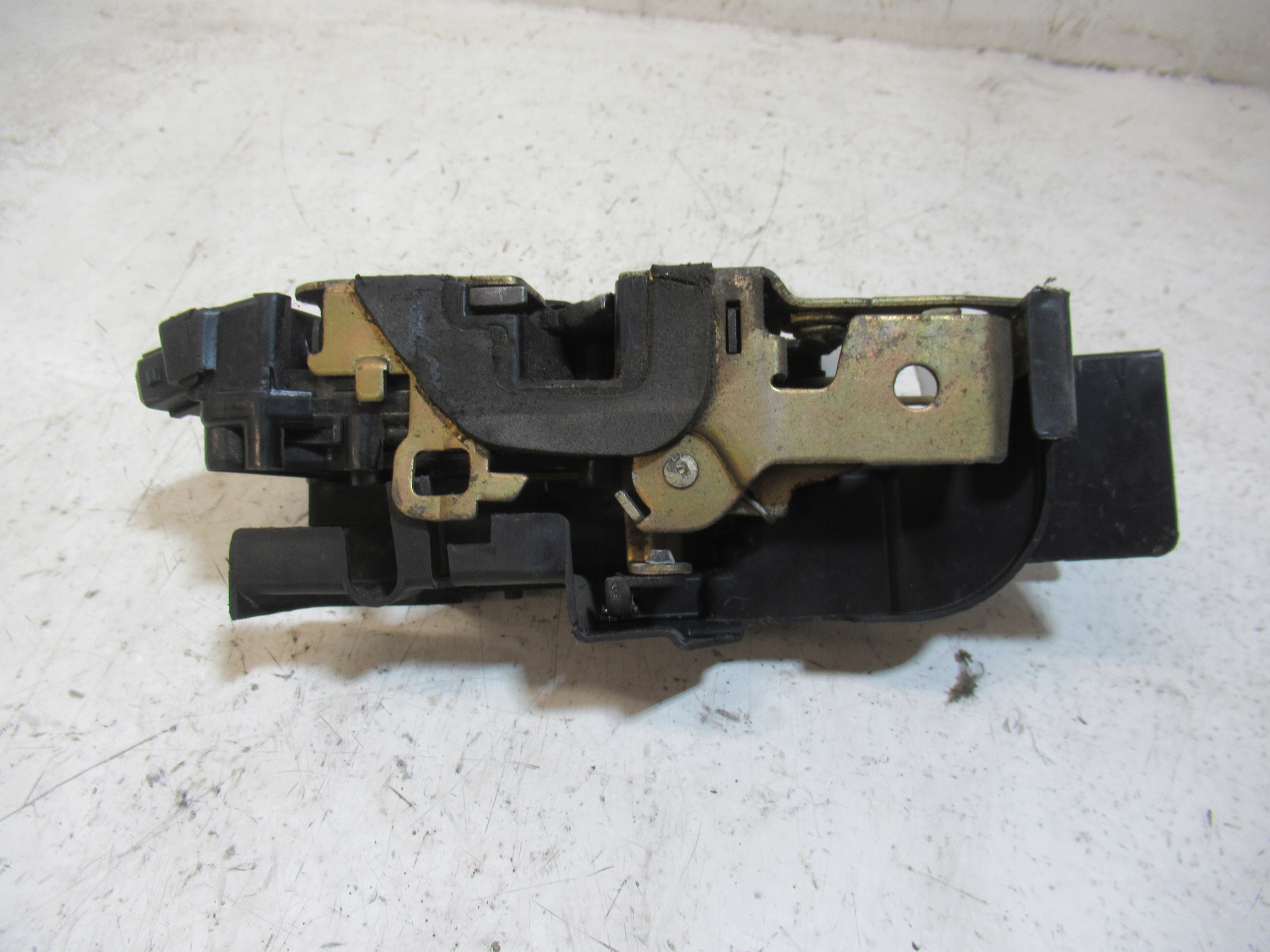 lock door left front CITROEN XM