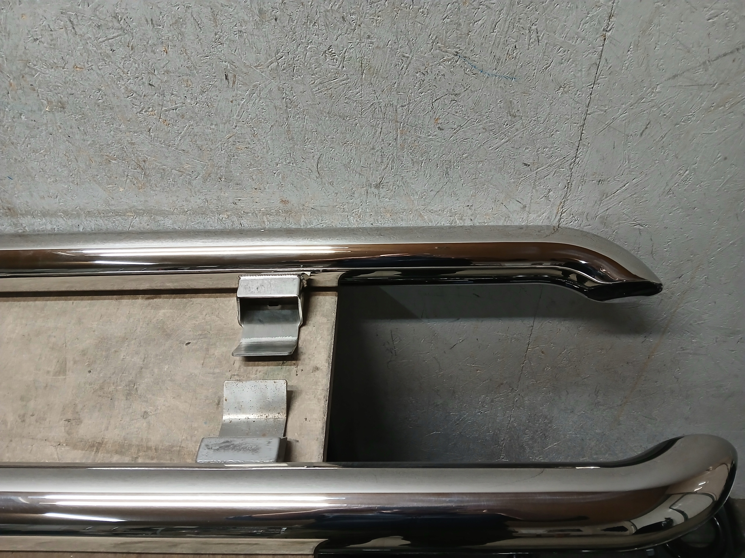 threshold STOPIEN ORUROWANIE left right VW AMAROK 2H0 2H0071693A