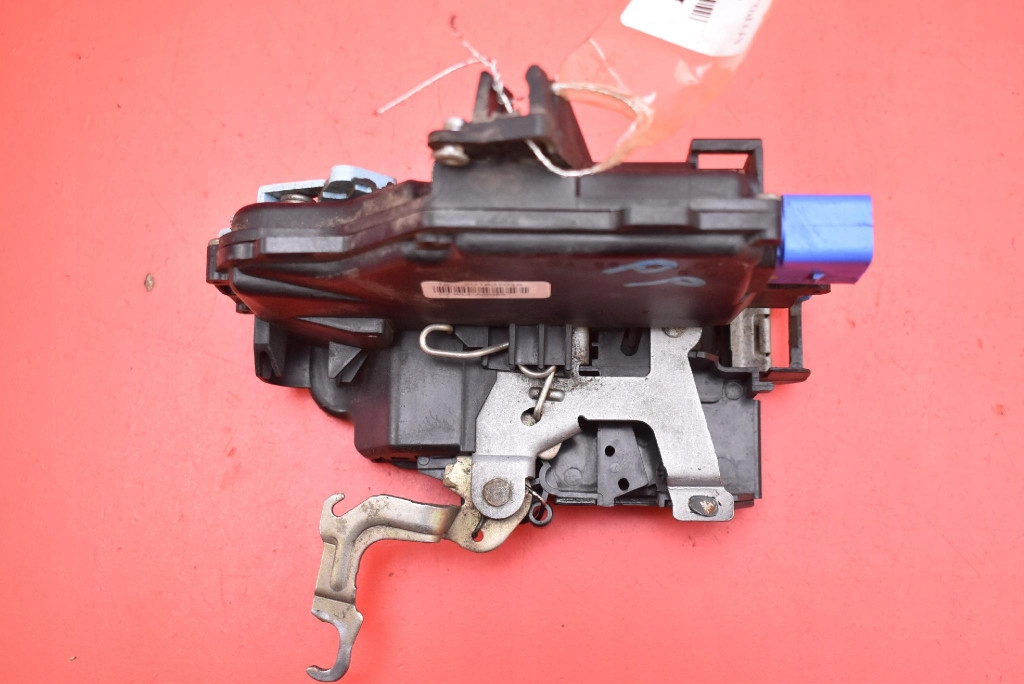lock door right front front EU 3D1837016 VW CADDY 3 III 2K 03-10