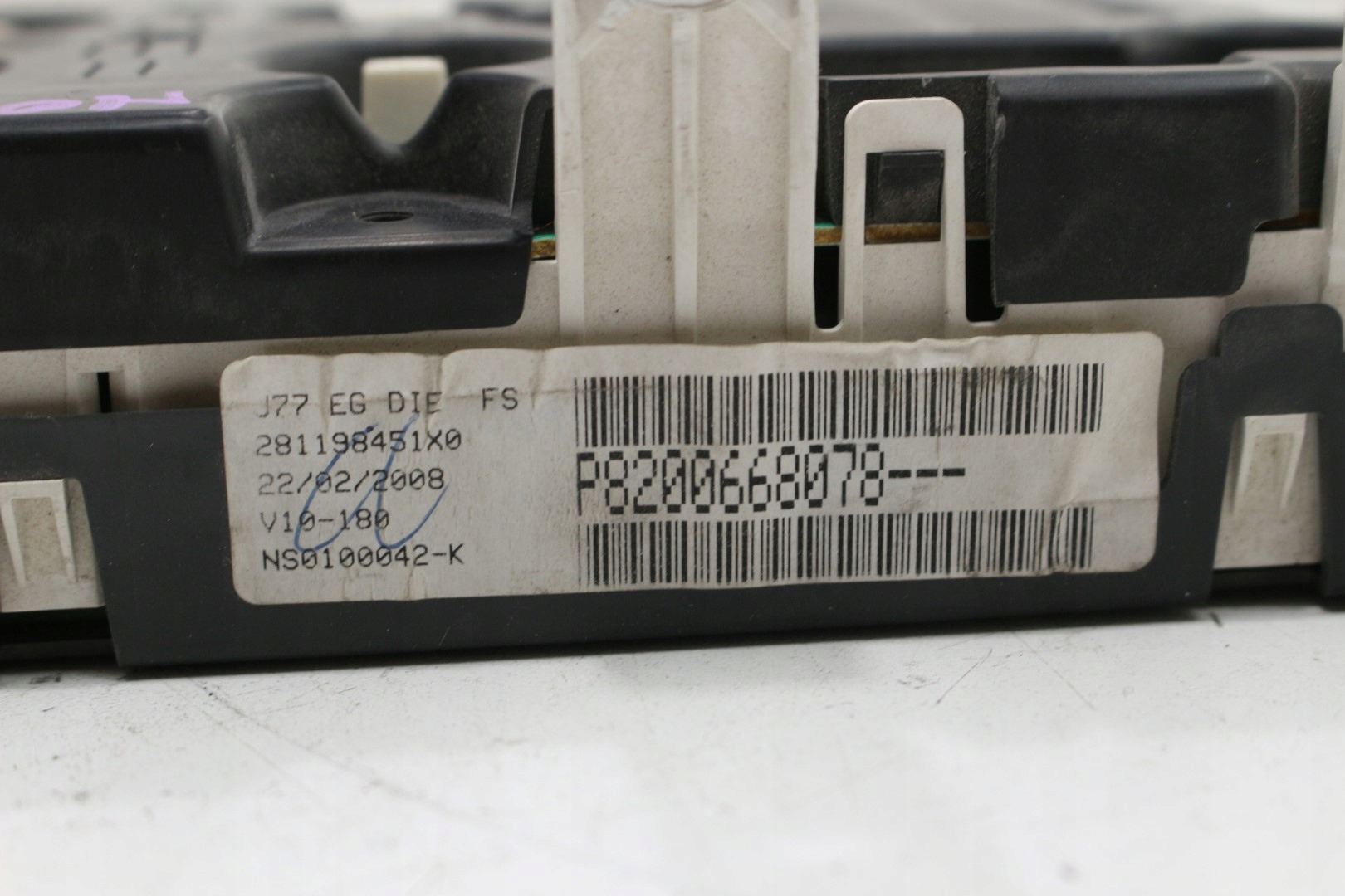 спидометр часы P248109301R renault CAPTUR II