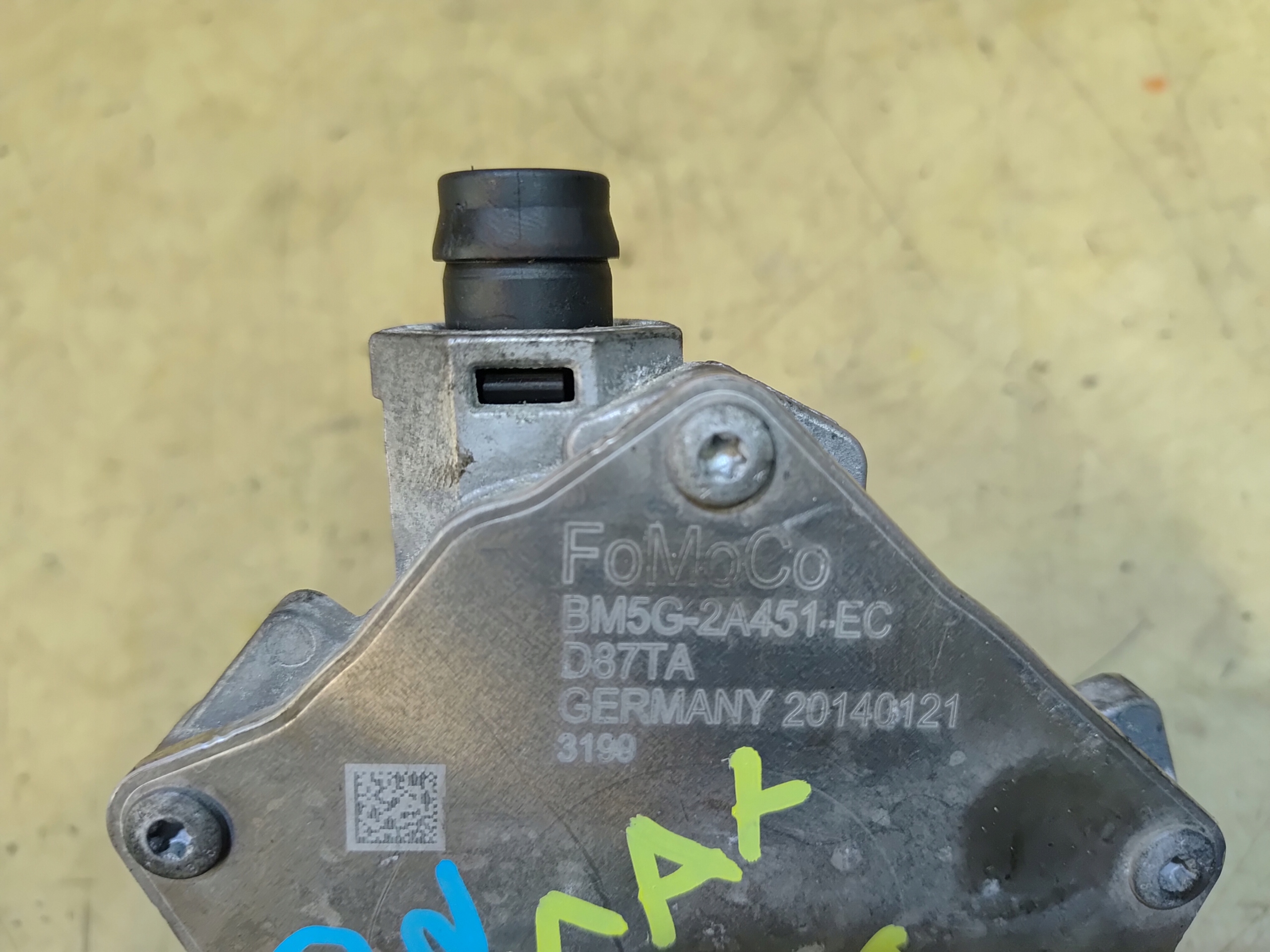 c-max MK2 Focus MK3 1.6 насос вакум BM5G2A451EC