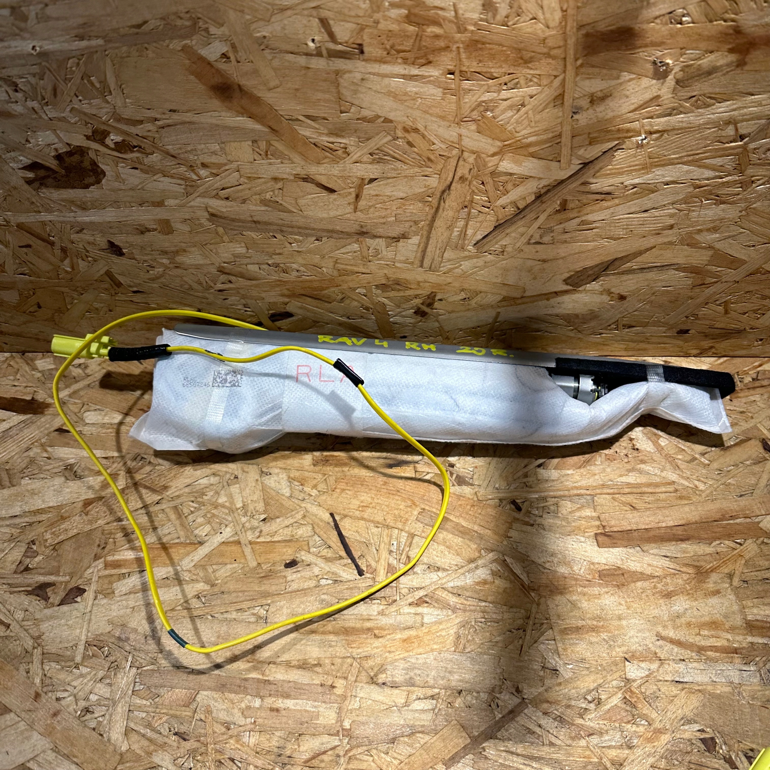 SEAT AIRBAG LEFT RIGHT TOYOTA RAV4 RAV 4 2020R