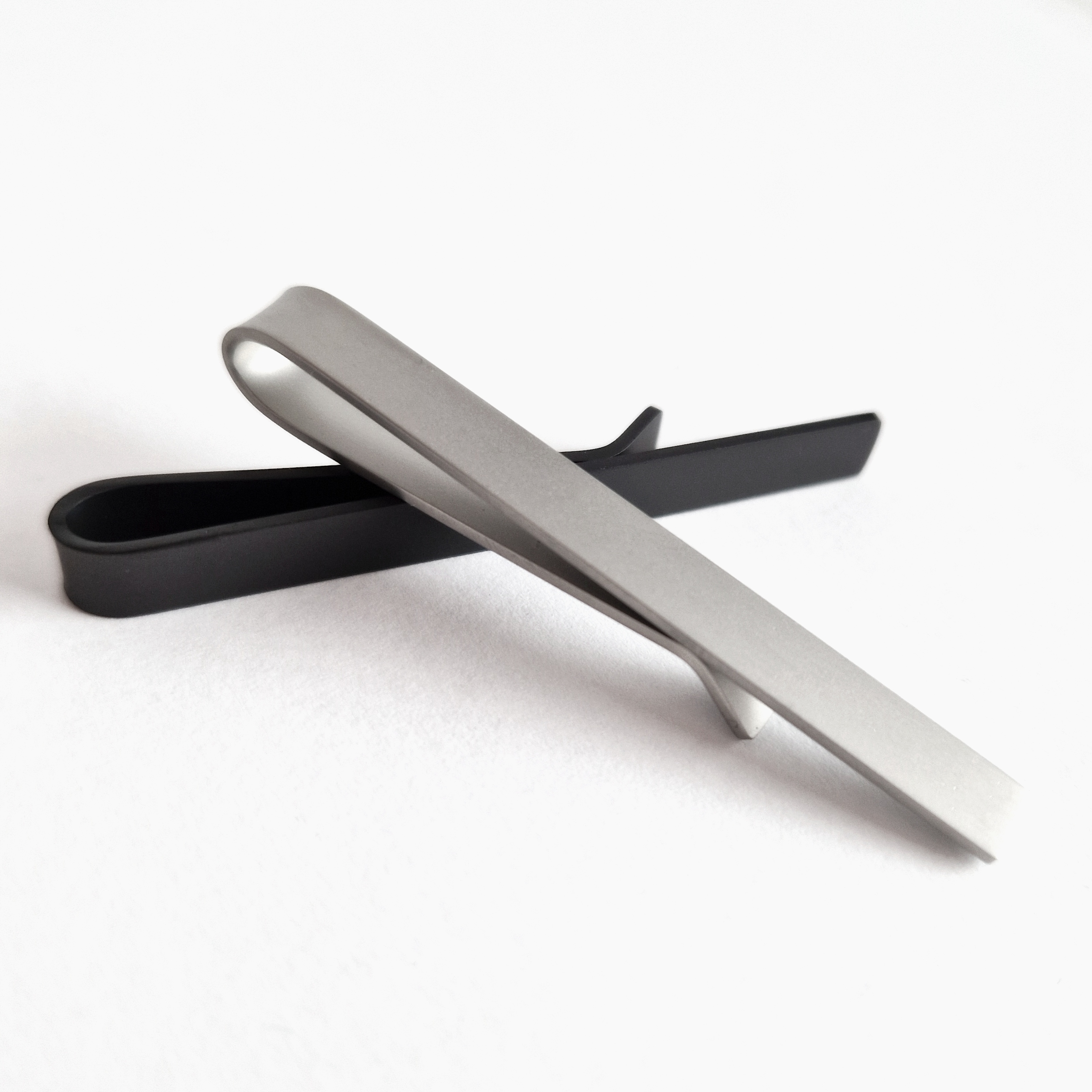 SPINKA KLIPS DO KRAWATA KLASYCZNA CZARNA MATOWA Marka Inna marka