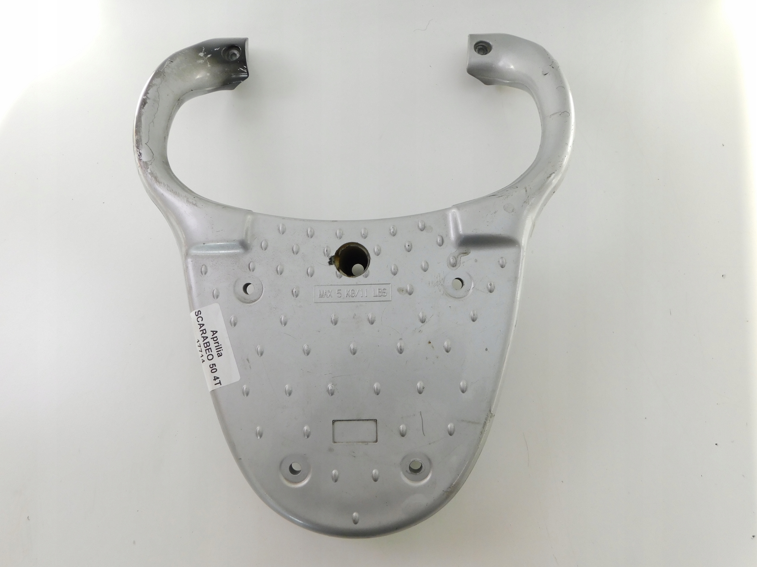 APRILIA SCARABEO 50 4T пассажирский кронштейн M1