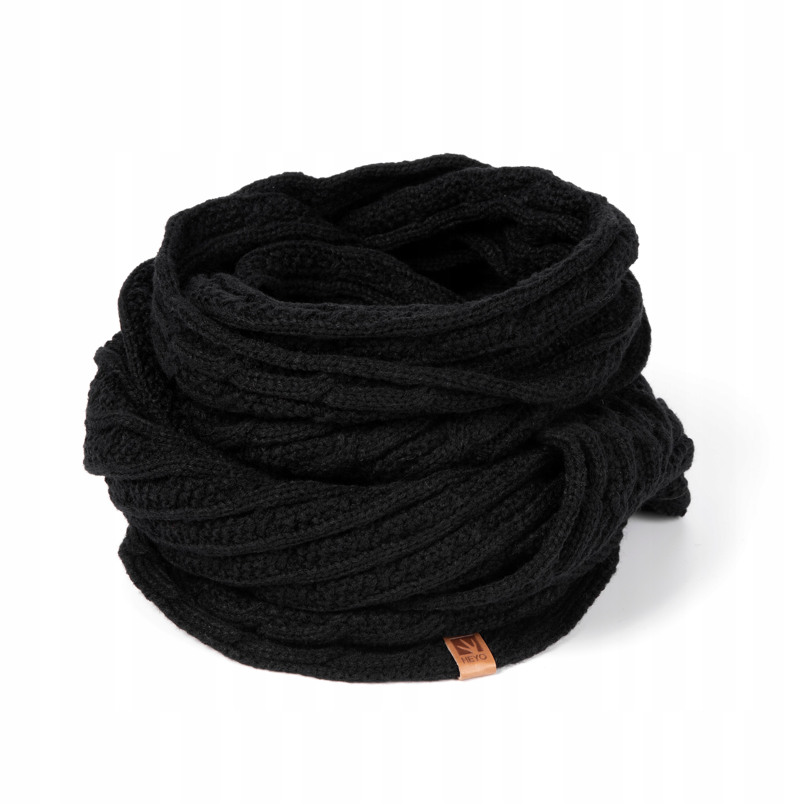 CZAPKA DAMSKA ZIMOWA Z POMPONEM KOMIN RĘKAWICZKI Wzór dominujący bez wzoru