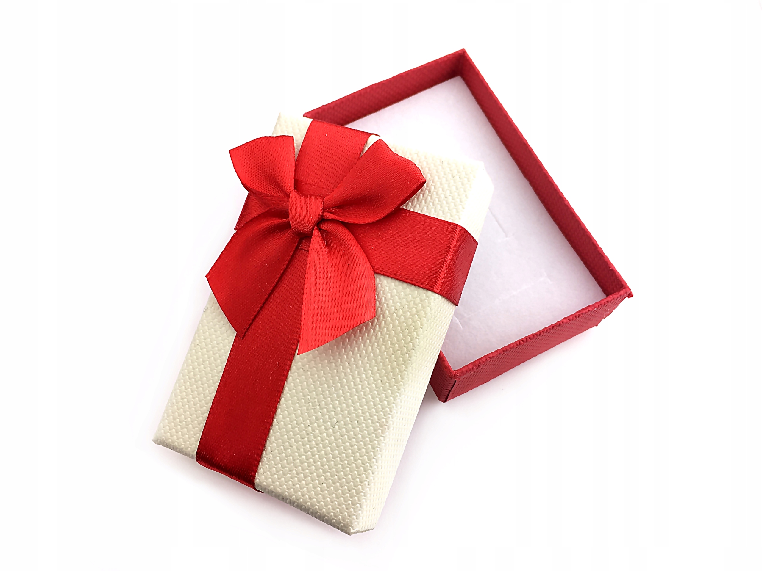 

pudełeczko prezentowe na kolczyki lub zawieszkę