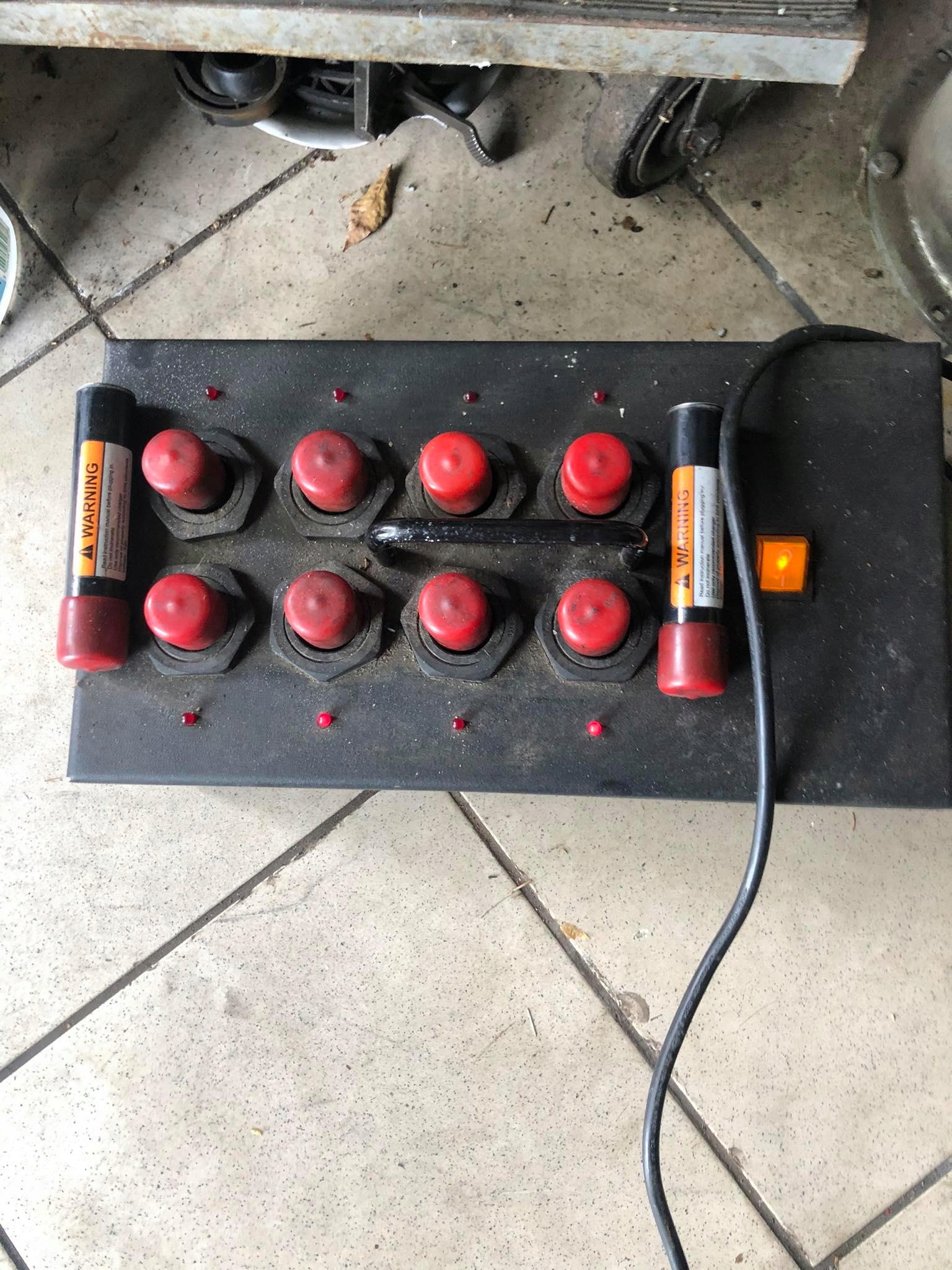 Зарядний Пристрій John Bean