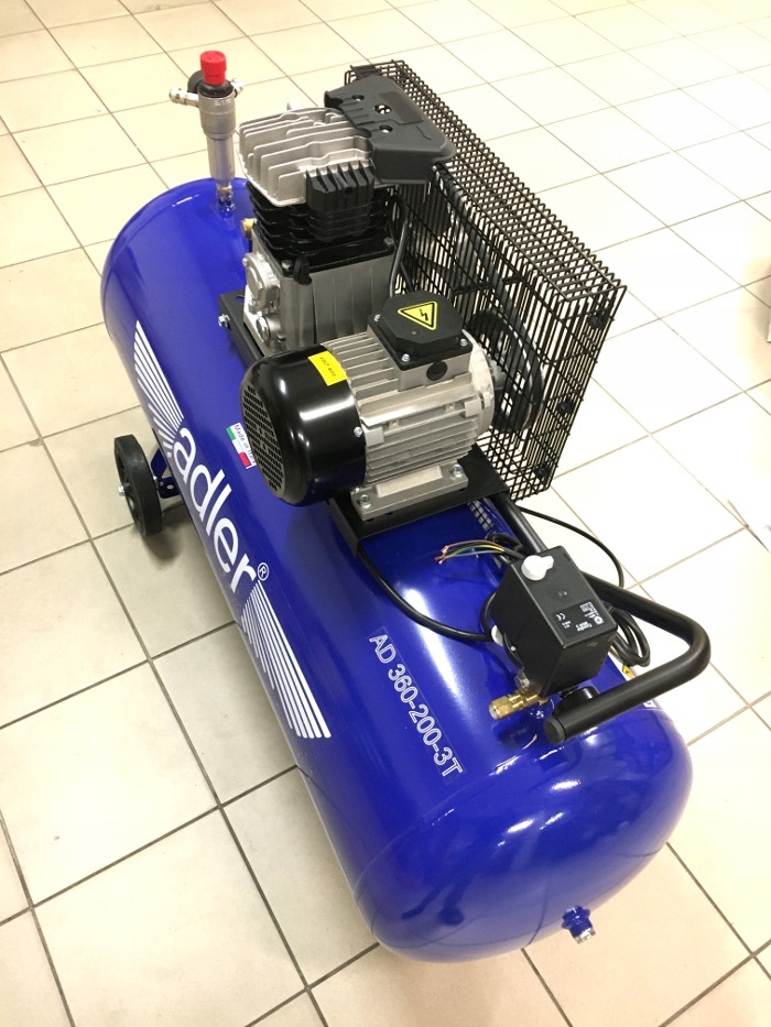 KOMPRESOR SPRĘŻARKA 200L 10 BAR 350 l/min WŁOSKI Typ kompresor olejowy